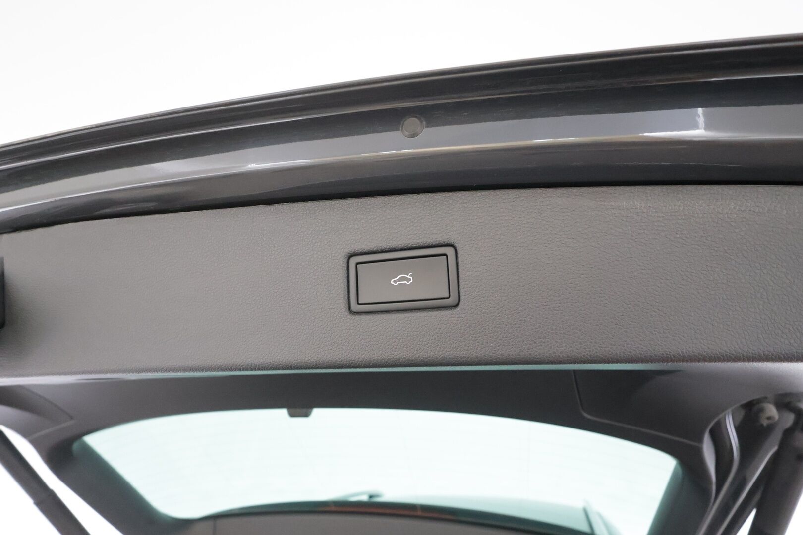 Volkswagen Tiguan 2022 Style Business 1,5 TSI 110 kW DSG-automaatti - | Webasto | ACC | Matrix-LED | P.kamera | Hierovat Sporttipenkit | Kaistavahti | Keyless | Ratinlämmitys | Ambient-valot | 1-om Suomi-auto | Kahdet renkaat | ALV |