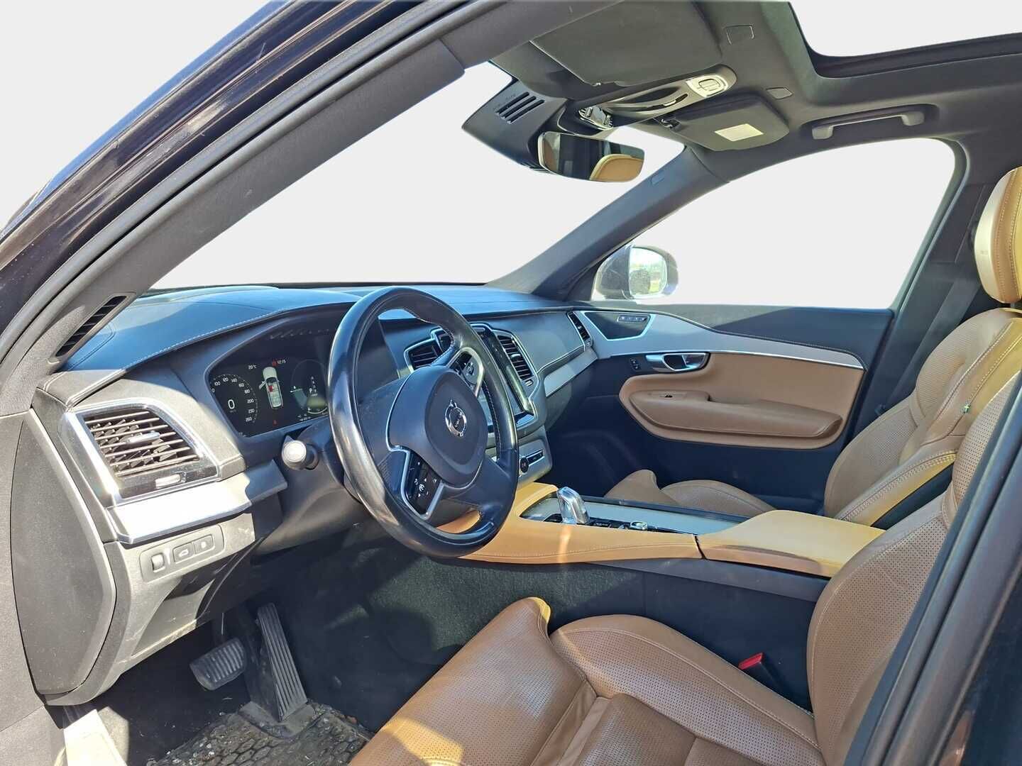 Volvo XC90 2017 T8 Twin Engine AWD Inscription aut 7-Paikkainen * Webasto / ACC / HUD / Ruskea Nahkaverhoilu / Panoraama / 4-Alue Ilmastointi - Sensus Navi / Supervarusteet / Juuri tullut Tampereelle!