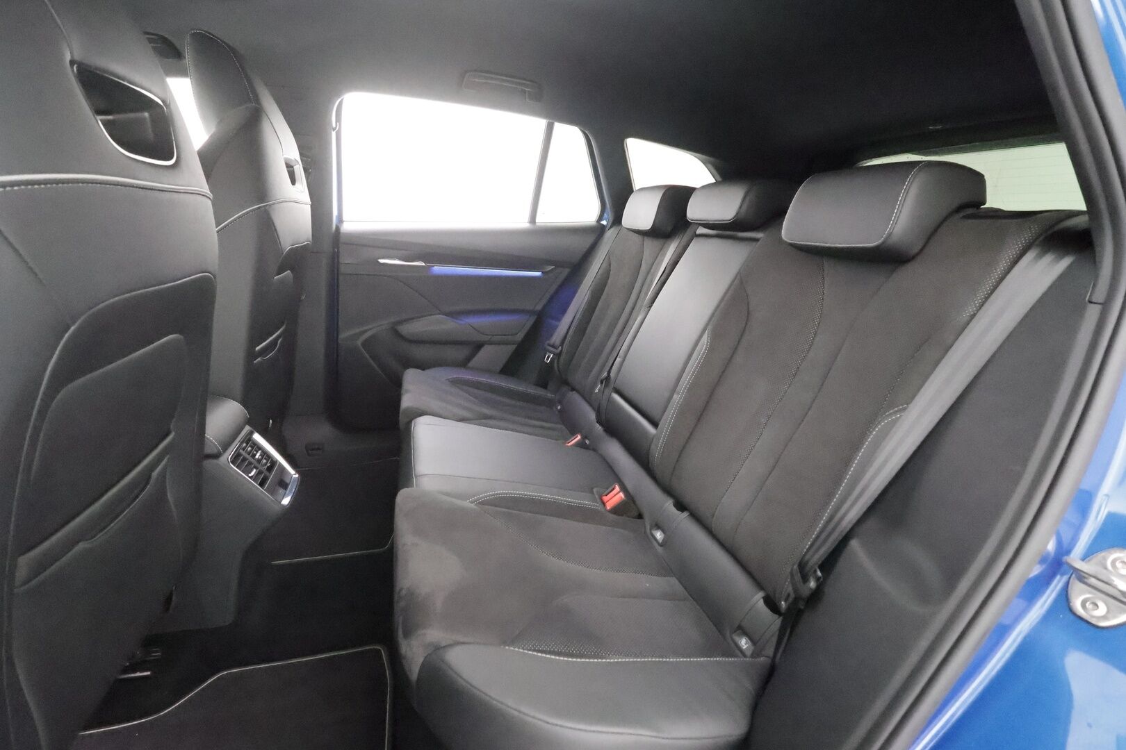 Skoda Enyaq 2022 80 SportLine iV - | ILP | Koukku | ACC | Matrix-LED | P.Kamera | Muistipenkki | Navi | Kaistavahti | Keyless | Merkkihuollot | Kahdet renkaat | Suomi-auto |