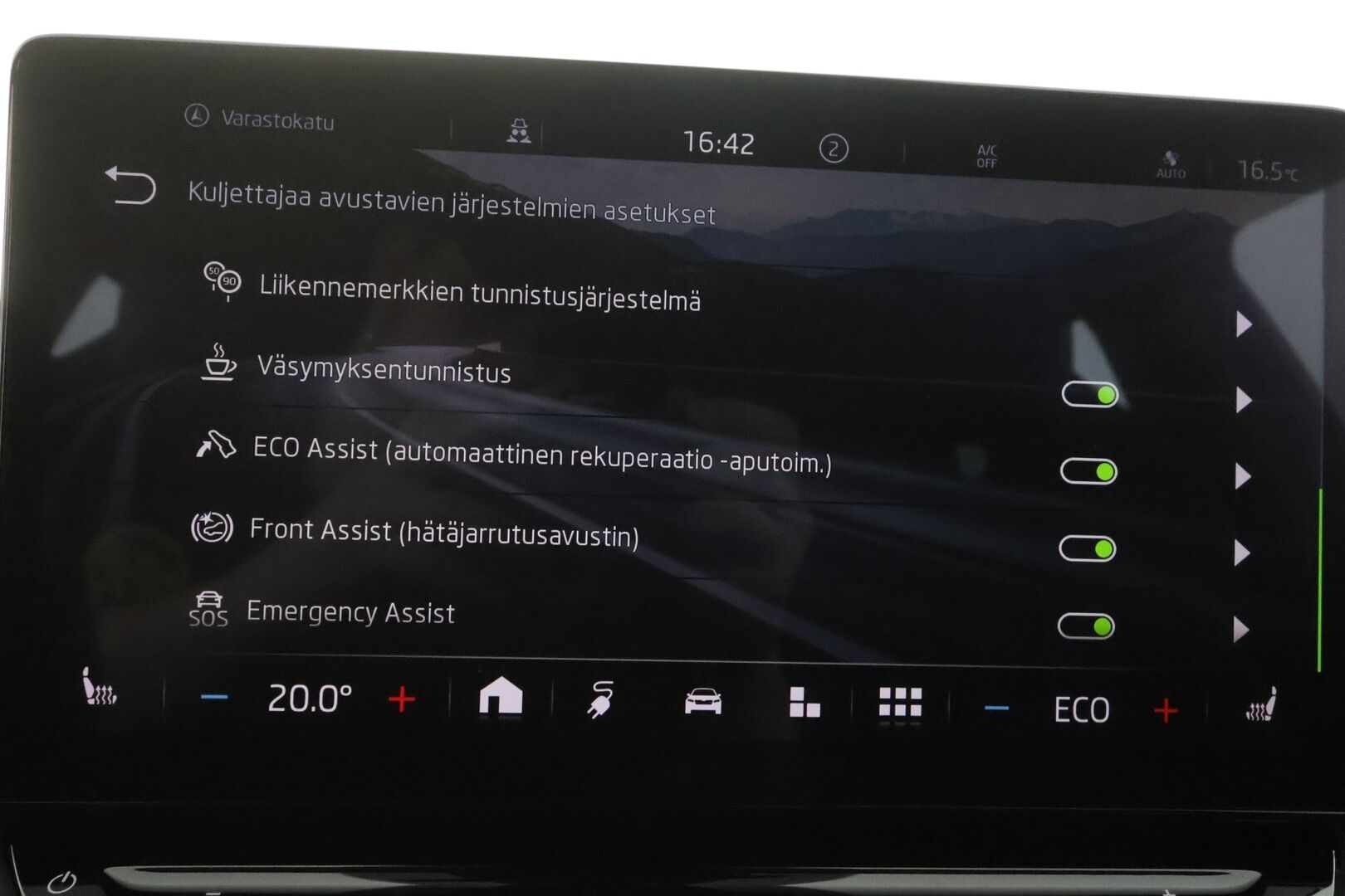 Skoda Enyaq 2022 80 SportLine iV - | ILP | Koukku | ACC | Matrix-LED | P.Kamera | Muistipenkki | Navi | Kaistavahti | Keyless | Merkkihuollot | Kahdet renkaat | Suomi-auto |
