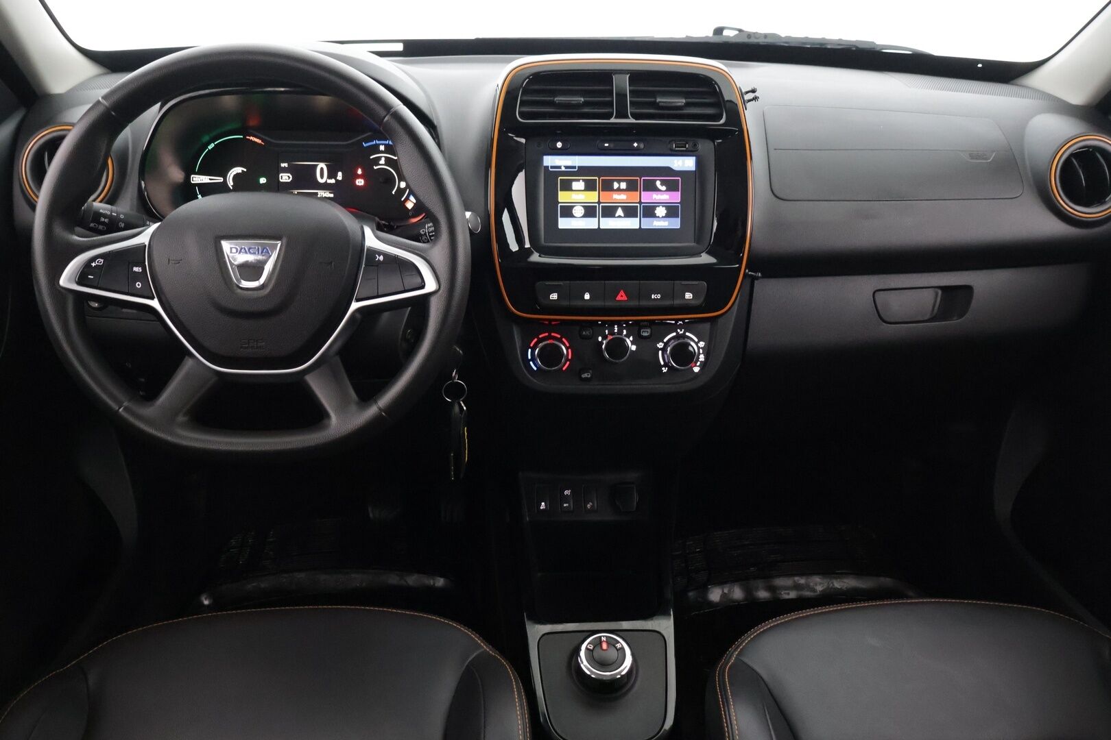 Dacia SPRING 2022 SPRING - P-Kamera / Tutkat / Nahkapenkit / Vakkari
