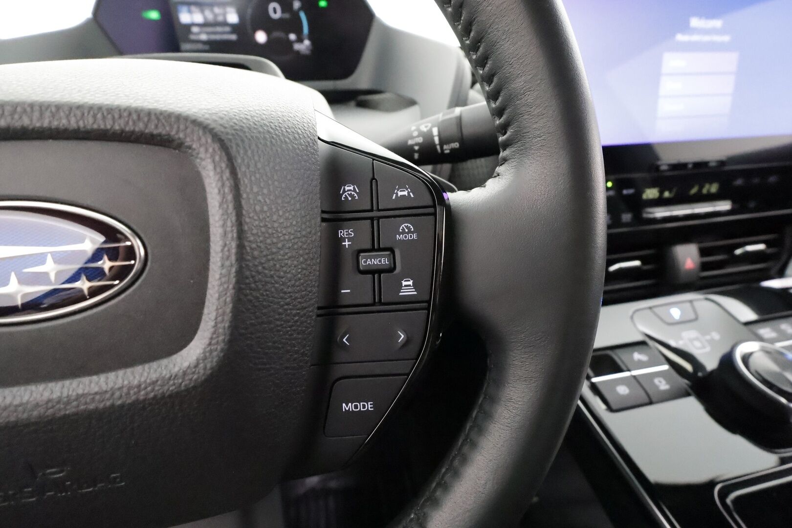Subaru Solterra 2023 Touring+ - Lämpöpumppu | ACC | Panorama | Harman&Kardon | Nahkasisusta | 360-Kamera | Keyless | Supervarusteltu!
