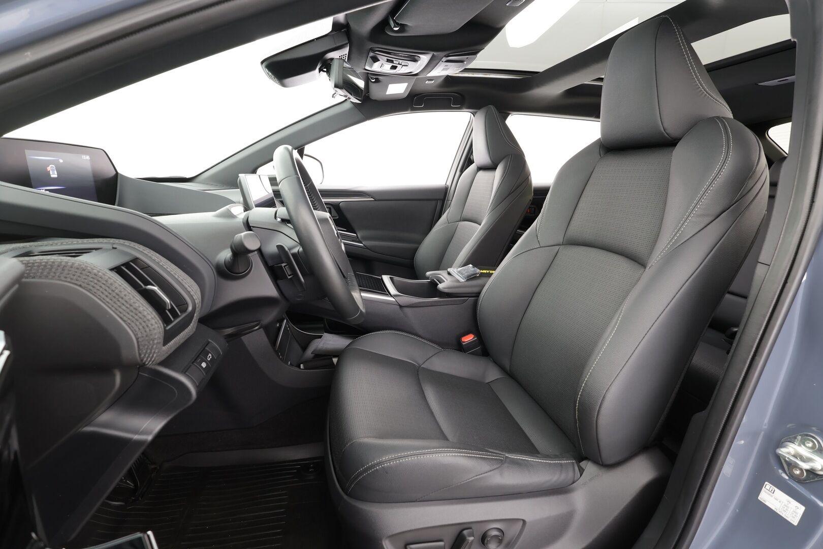 Subaru Solterra 2023 Touring+ * ACC / ILP / Panorama / H&K / Muistipenkki / LED / Navi / 360° / Nahat / Sähköluukku / Ratinlämmitin / Keyless * - Suomi-auto / Kahdet renkaat aluvanteilla / Merkkihuollettu / Huippuvarusteet - HULLUT AVAJAISHULINAT KORKOTARJOUS 3,29 %