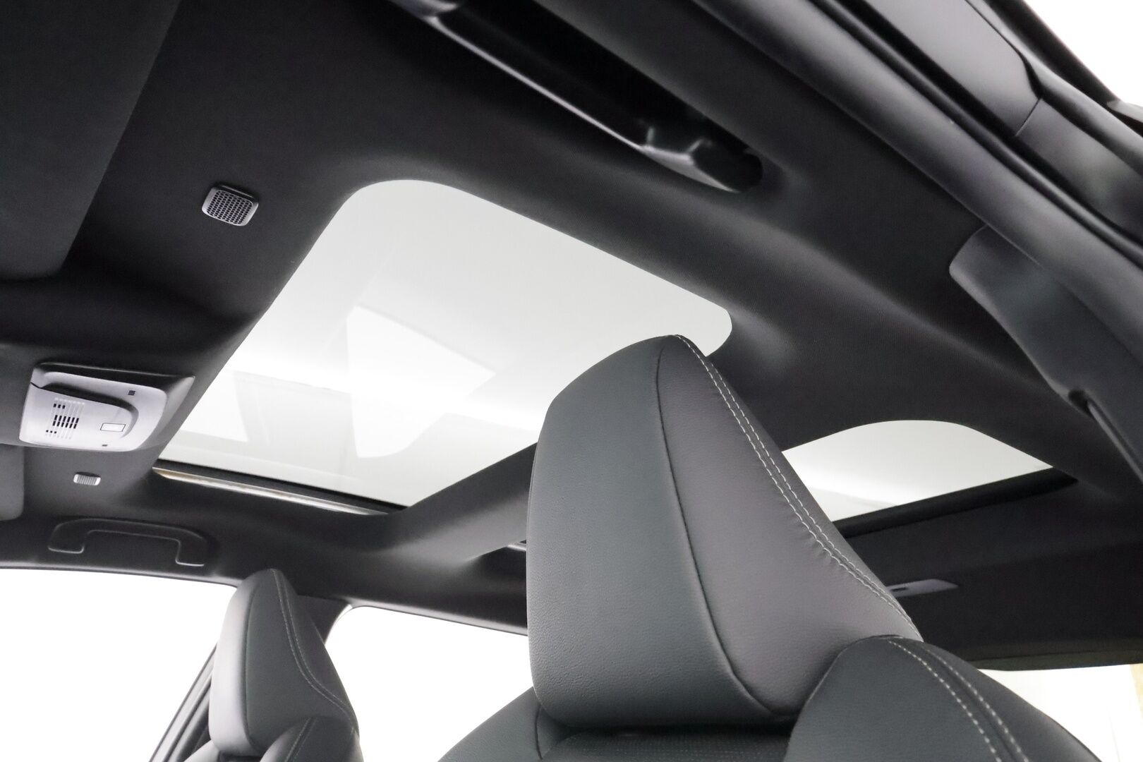 Subaru Solterra 2023 Touring+ - Lämpöpumppu | ACC | Panorama | Harman&Kardon | Nahkasisusta | 360-Kamera | Keyless | Supervarusteltu!