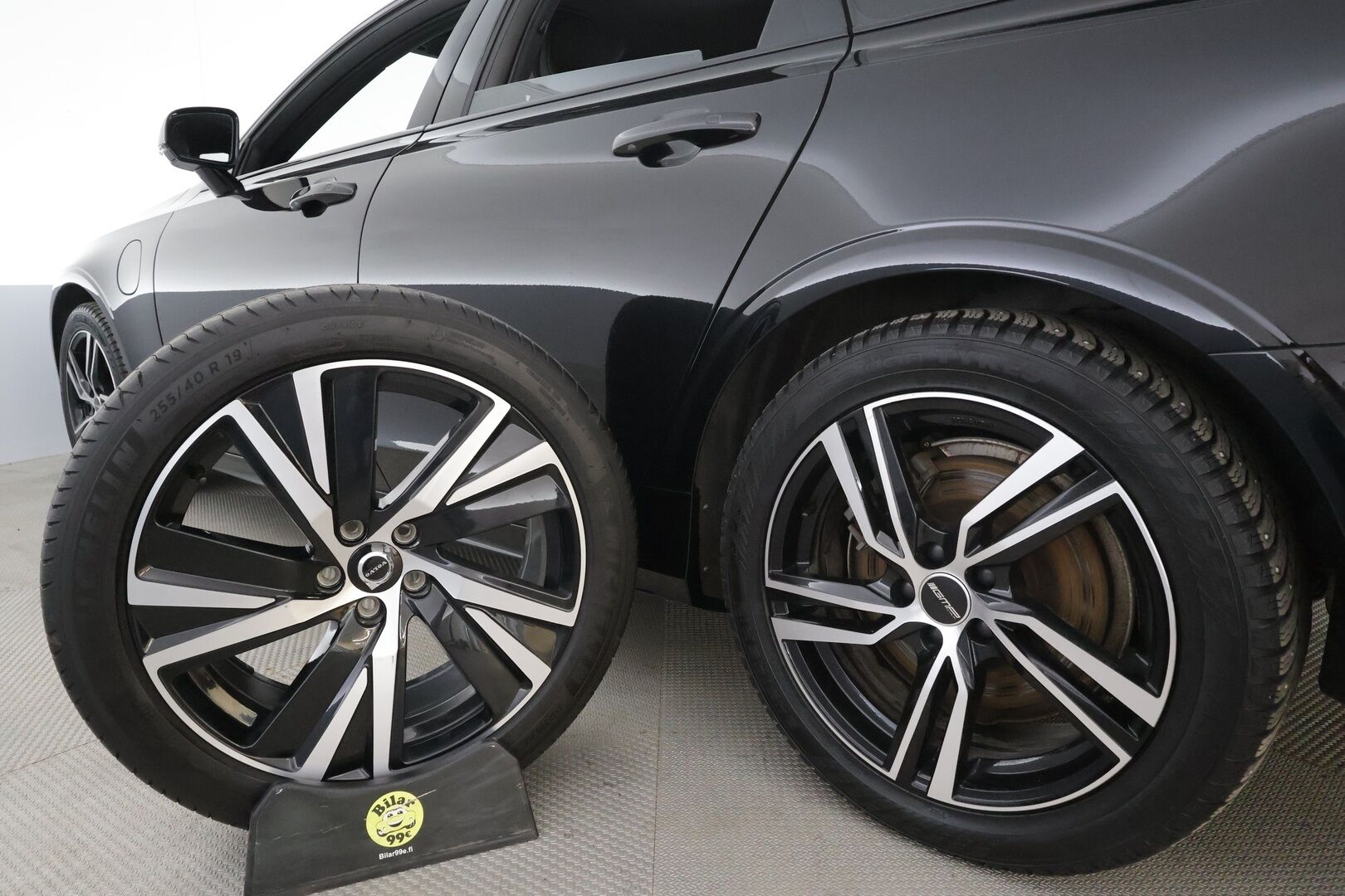 Volvo V90 2023 T6 AWD Long Range Plus Dark aut * ACC / P.kamera / Full LED / Muistipenkit / Sporttinahat / BLIS / Facelift / KeylessGo * - 1.Om Suomi-auto / Kahdet renkaat aluvanteilla / Merkkihuollettu