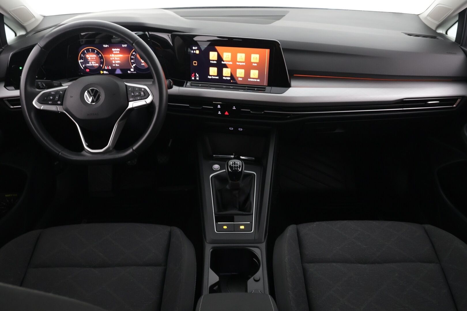 Volkswagen Golf 2022 Comfort 1,0 TSI 81 kW/ *ACC / Lohko+sisäpistoke / Apple Carplay!* - Vähän ajettu / Huippusiisti / Hyvin pidetty!