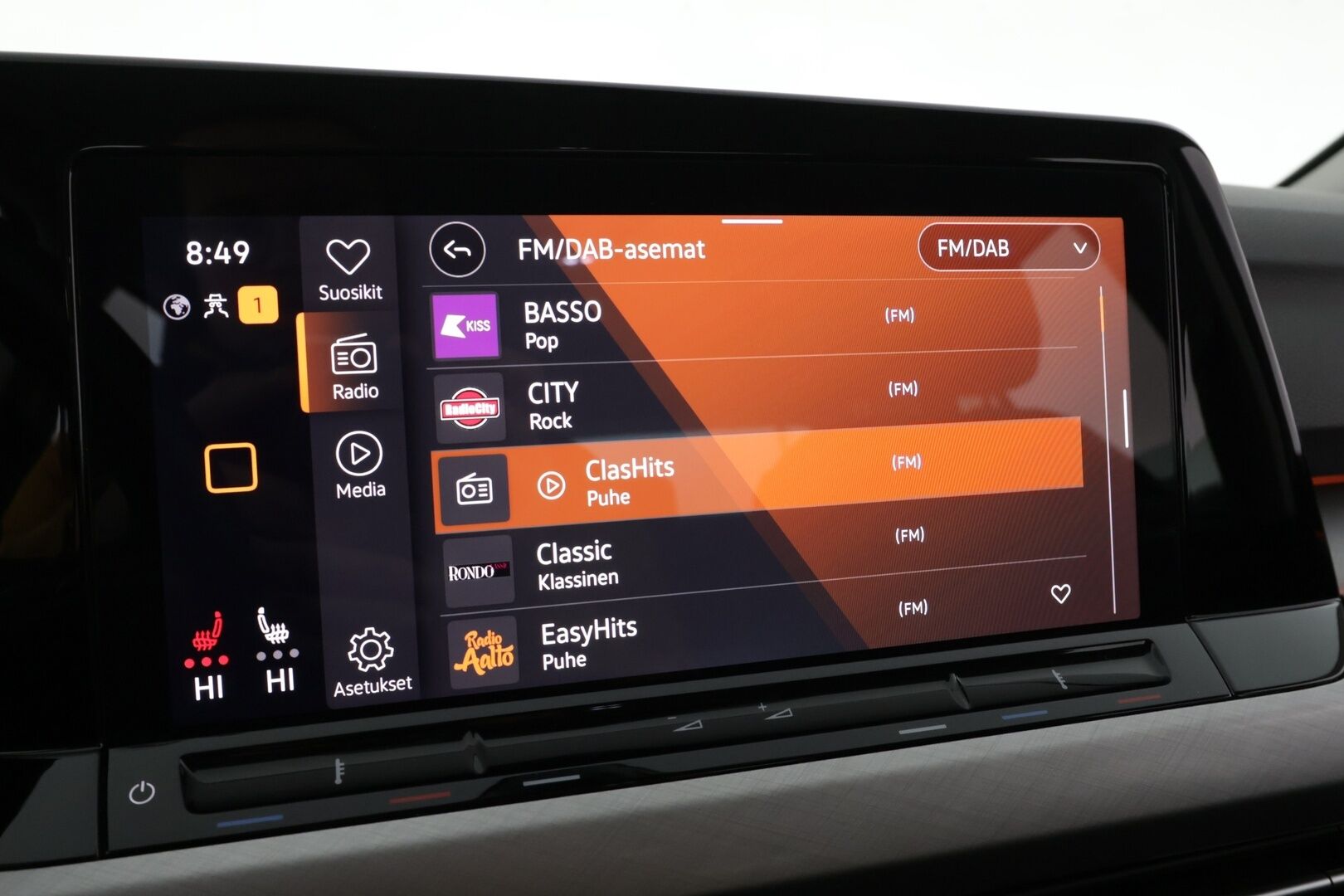 Volkswagen Golf 2022 Comfort 1,0 TSI 81 kW/ *ACC / Lohko+sisäpistoke / Apple Carplay!* - Vähän ajettu / Huippusiisti / Hyvin pidetty!