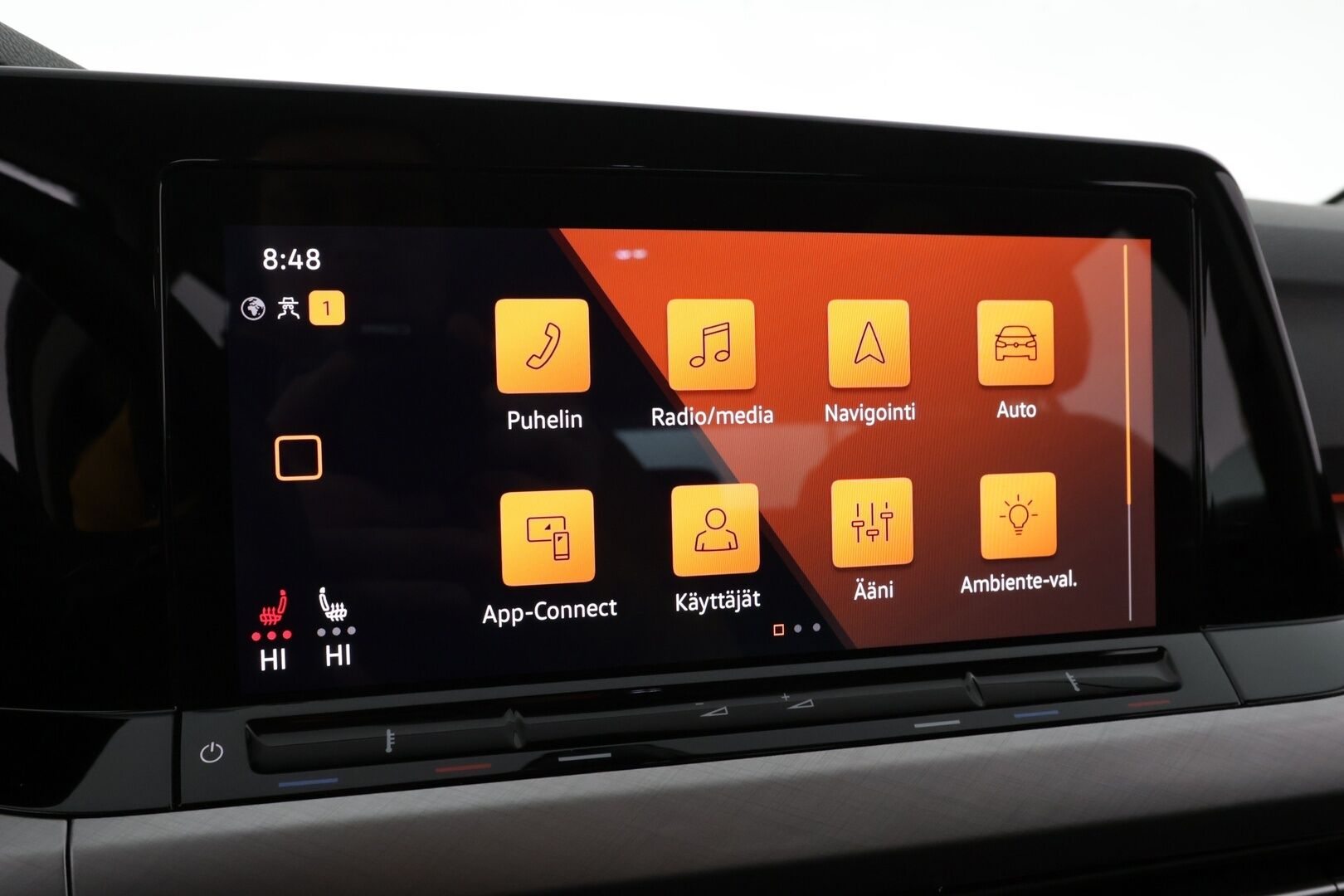 Volkswagen Golf 2022 Comfort 1,0 TSI 81 kW/ *ACC / Lohko+sisäpistoke / Apple Carplay!* - Vähän ajettu / Huippusiisti / Hyvin pidetty!