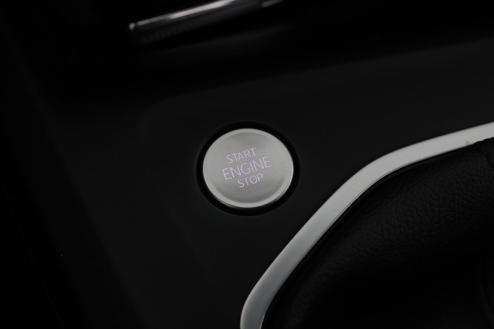 Volkswagen Golf 2022 Comfort 1,0 TSI 81 kW/ *ACC / Lohko+sisäpistoke / Apple Carplay!* - Vähän ajettu / Huippusiisti / Hyvin pidetty!