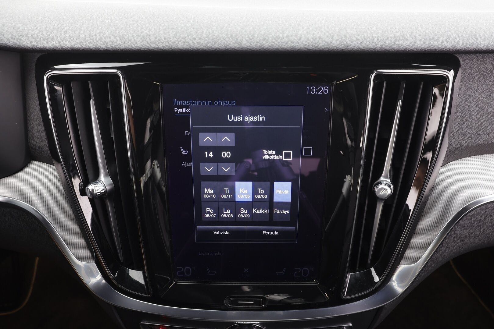 Volvo V60 2021 T8 TwE AWD R-Design aut - | Webasto | ACC | H&K | Full-LED | 360 | Sporttipenkki Muistilla | Navi | Kaistavahti | Keyless | Katveavustin | Kahdet renkaat | 