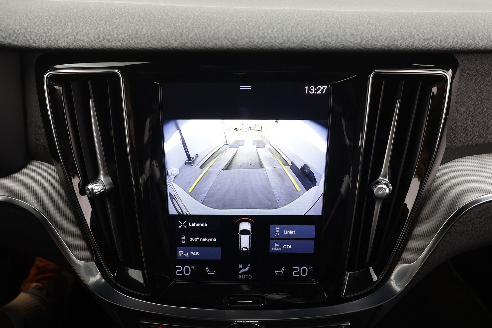 Volvo V60 2021 T8 TwE AWD R-Design aut - | Webasto | ACC | H&K | Full-LED | 360 | Sporttipenkki Muistilla | Navi | Kaistavahti | Keyless | Katveavustin | Kahdet renkaat | 