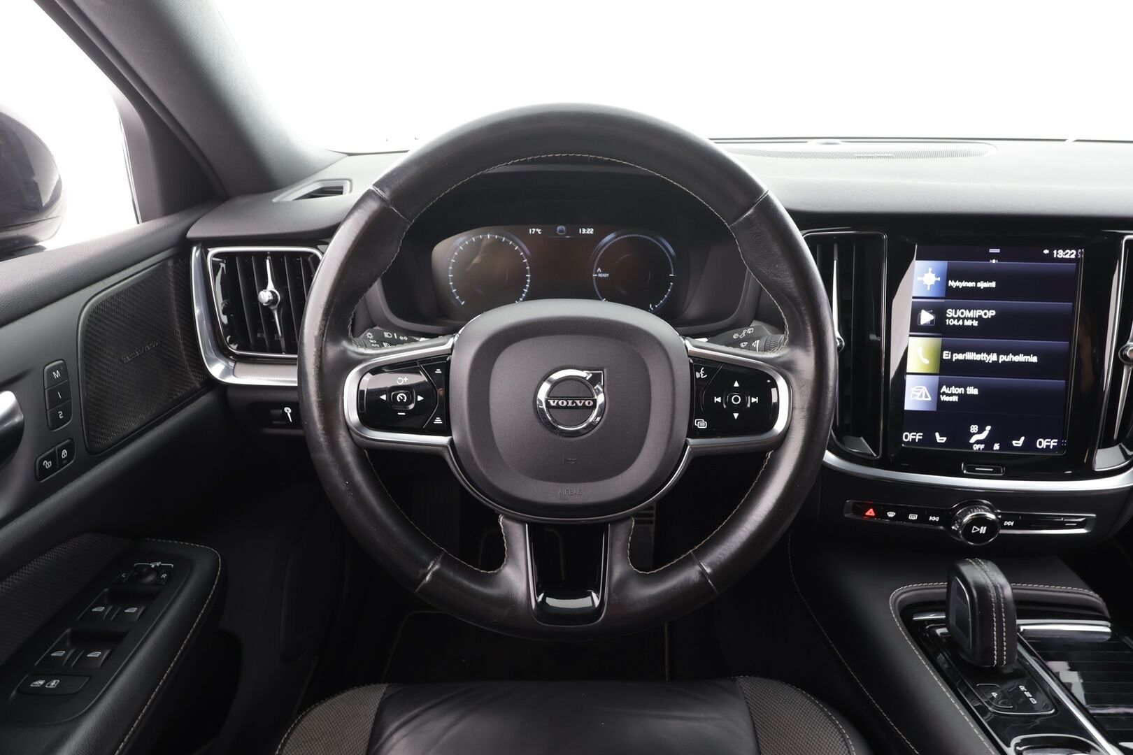 Volvo V60 2021 T8 TwE AWD R-Design aut - | Webasto | ACC | H&K | Full-LED | 360 | Sporttipenkki Muistilla | Navi | Kaistavahti | Keyless | Katveavustin | Kahdet renkaat | 