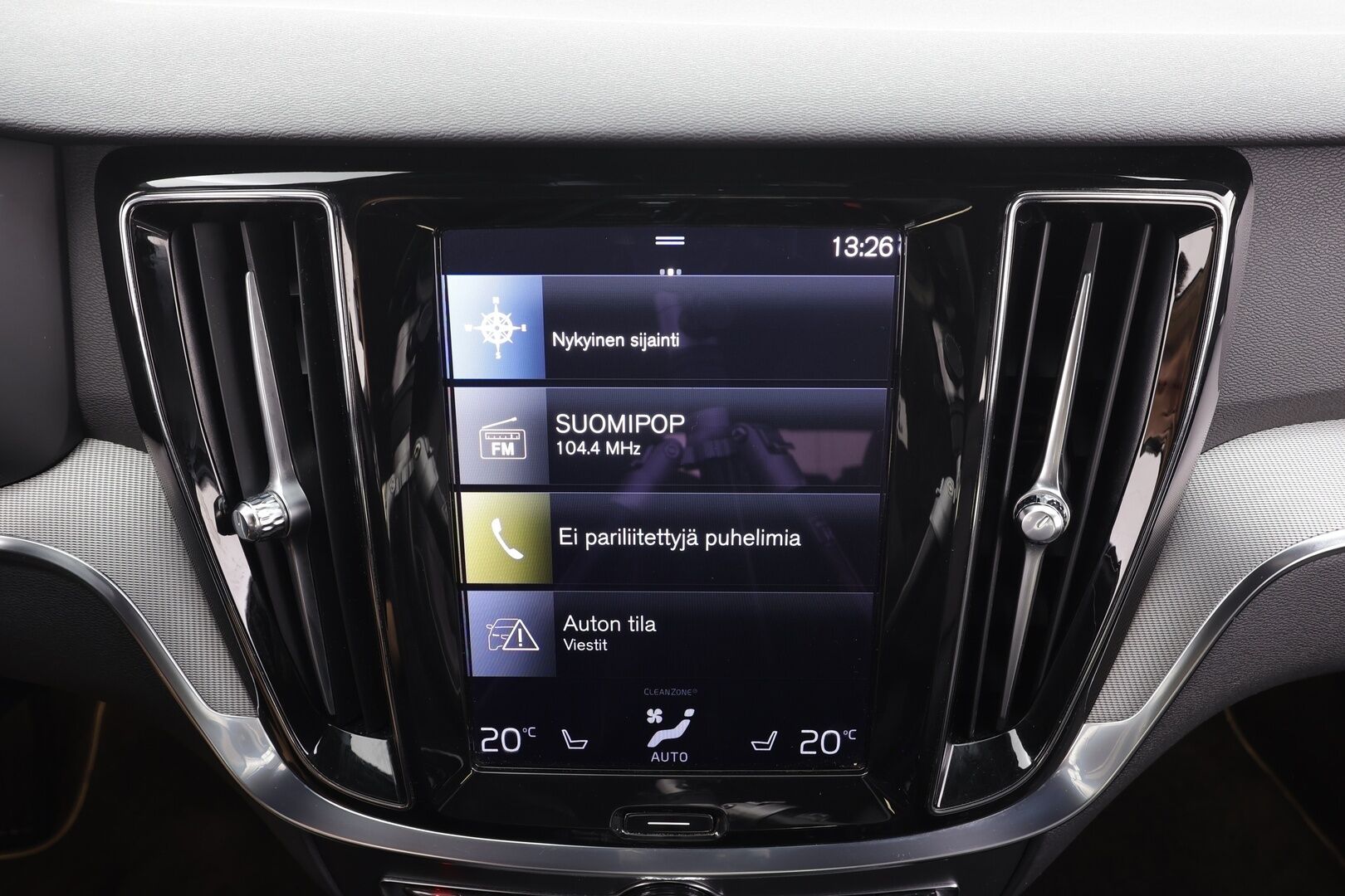 Volvo V60 2021 T8 TwE AWD R-Design aut - | Webasto | ACC | H&K | Full-LED | 360 | Sporttipenkki Muistilla | Navi | Kaistavahti | Keyless | Katveavustin | Kahdet renkaat | 
