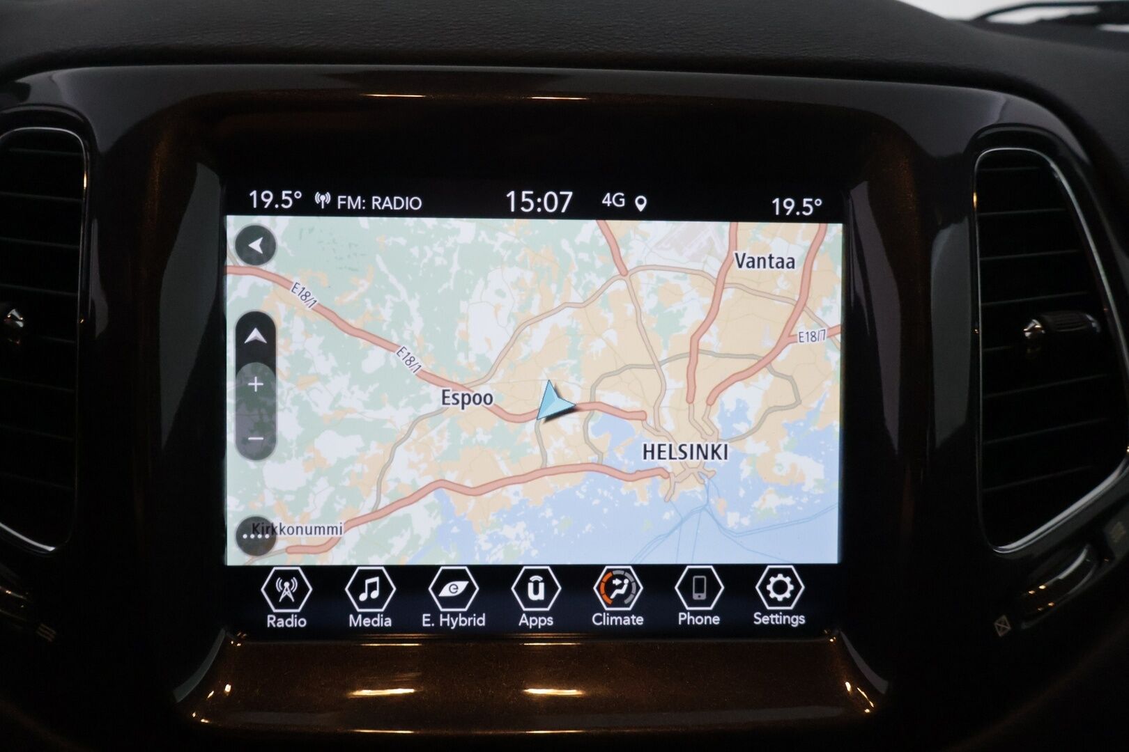 Jeep Compass 2020 COMPASS Monikäyttöajoneuvo (AF) 5ov 1332cm3 A - * Alpine Audio | Vakionopeudensäädin | P-Kamera | Koukku | Xenon | Navi *