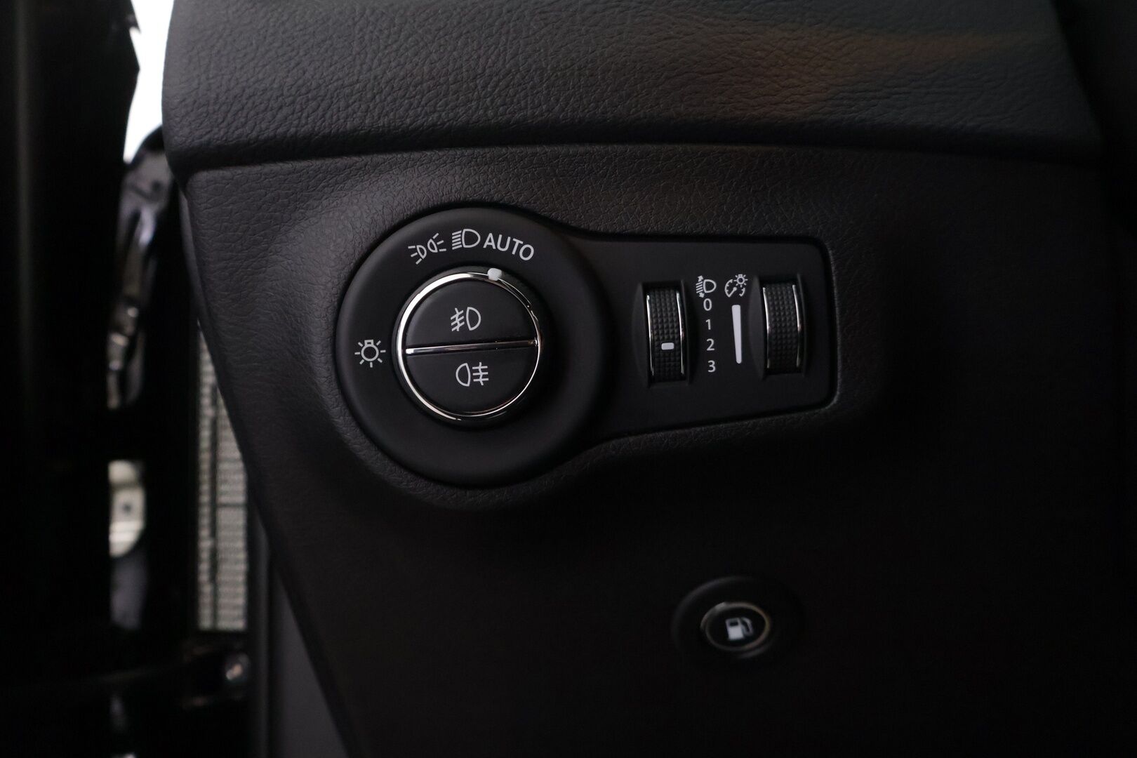 Jeep Compass 2020 COMPASS Monikäyttöajoneuvo (AF) 5ov 1332cm3 A - * Alpine Audio | Vakionopeudensäädin | P-Kamera | Koukku | Xenon | Navi *