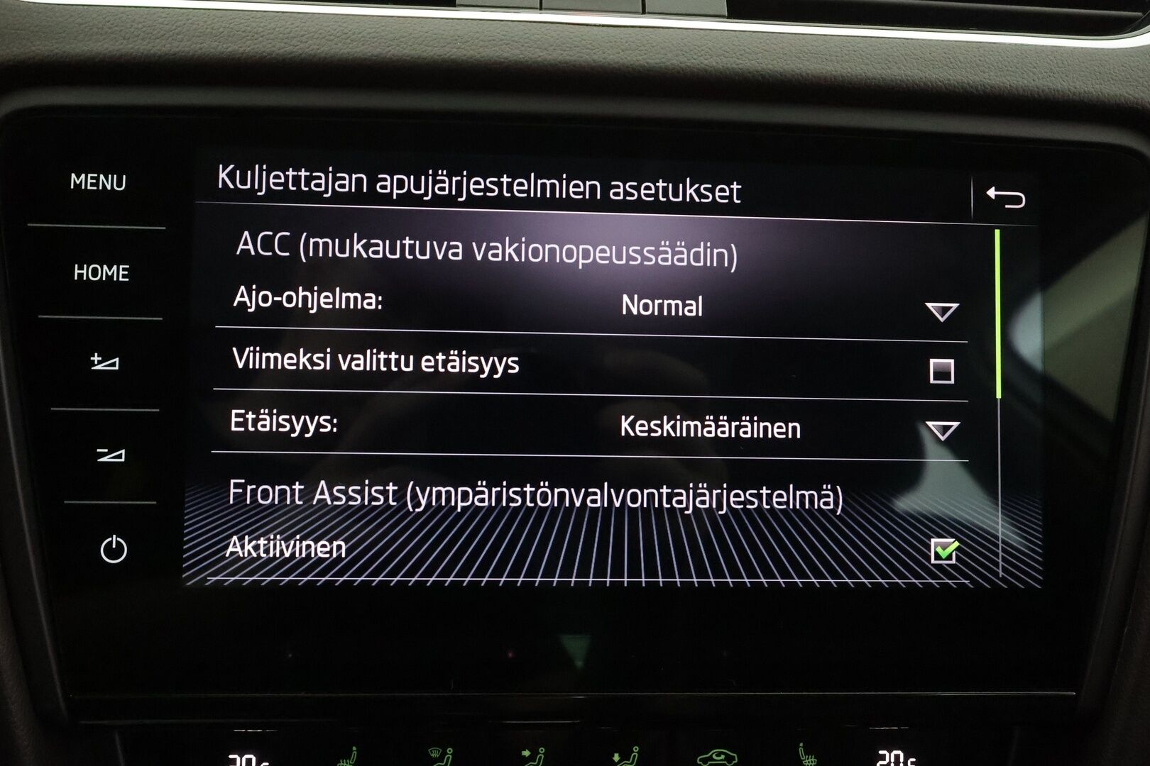 Skoda Octavia 2018 Combi 1,8TSI 4X4 Scout DSG - | ACC | Webasto | Koukku | LED | P.Kamera | Apple&Android |