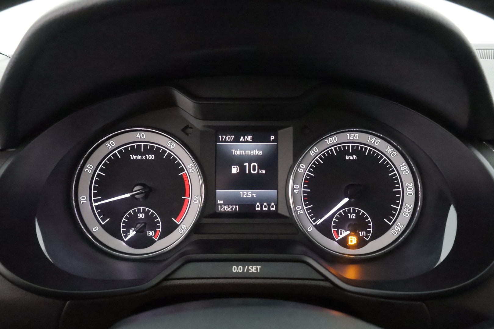 Skoda Octavia 2018 Combi 1,8TSI 4X4 Scout DSG * ACC / Webasto / Koukku / LED / P.Kamera / Apple&Android * - Kahdet Renkaat