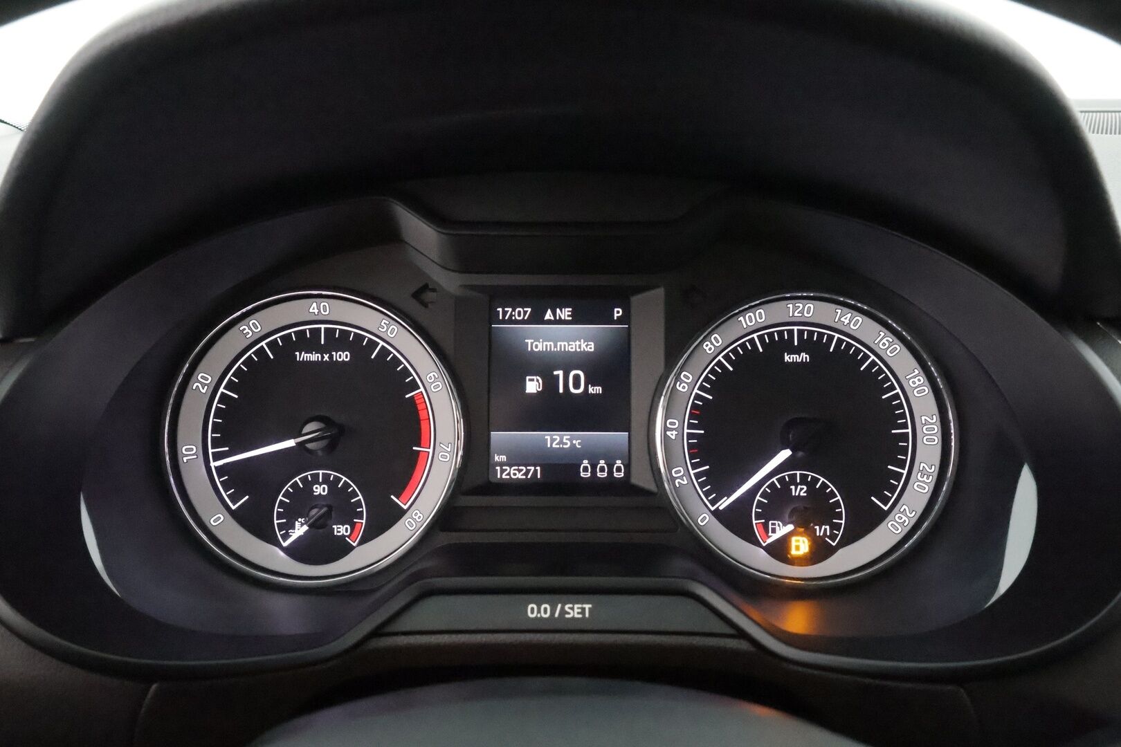 Skoda Octavia 2018 Combi 1,8TSI 4X4 Scout DSG - | ACC | Webasto | Koukku | LED | P.Kamera | Apple&Android |