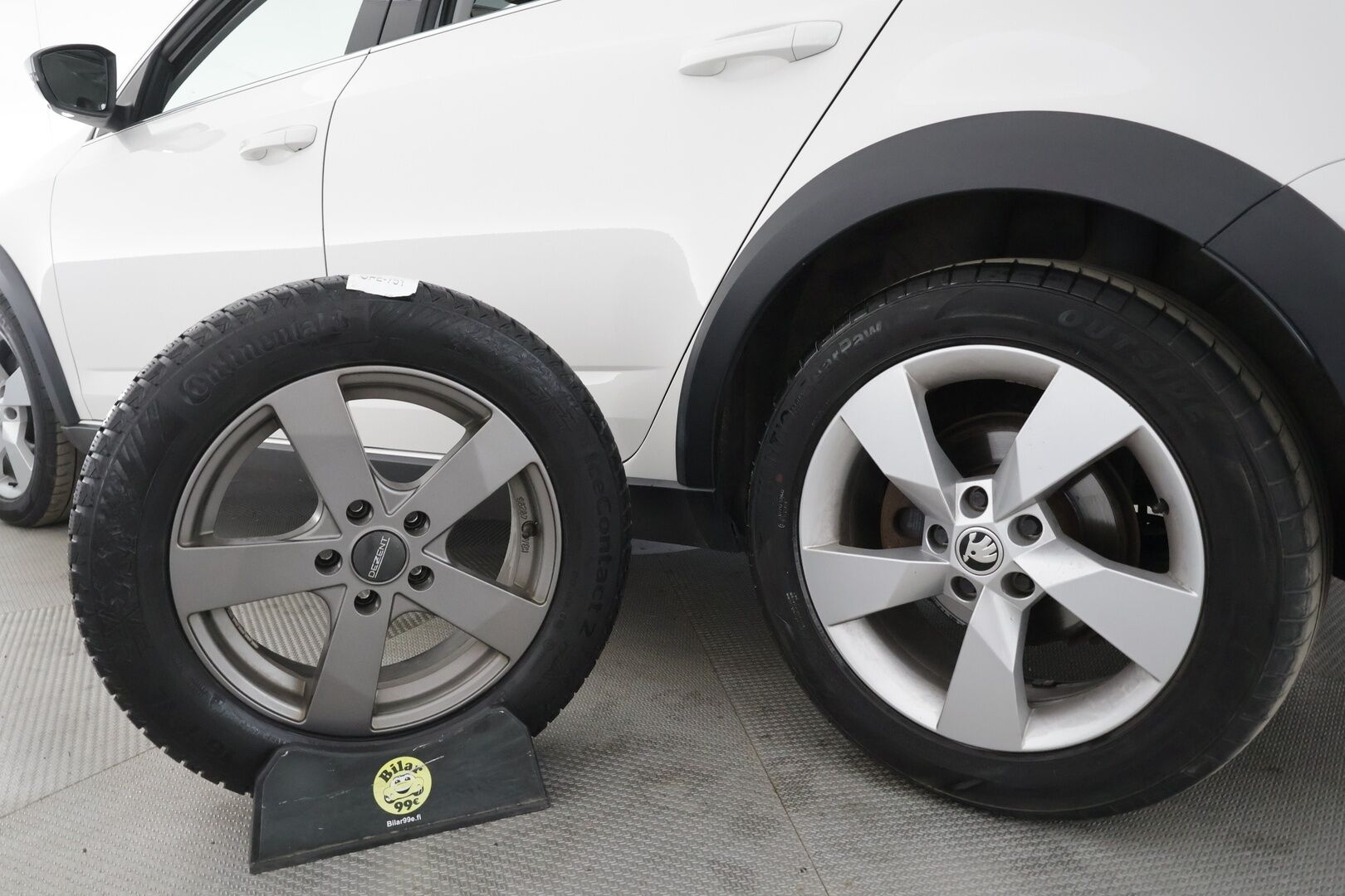Skoda Octavia 2018 Combi 1,8TSI 4X4 Scout DSG - | ACC | Webasto | Koukku | LED | P.Kamera | Apple&Android |