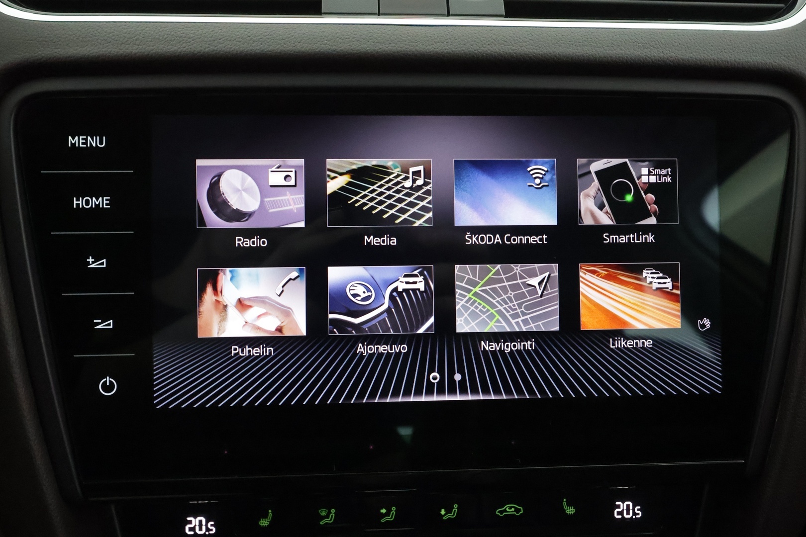 Skoda Octavia 2018 Combi 1,8TSI 4X4 Scout DSG * ACC / Webasto / Koukku / LED / P.Kamera / Apple&Android * - Kahdet Renkaat