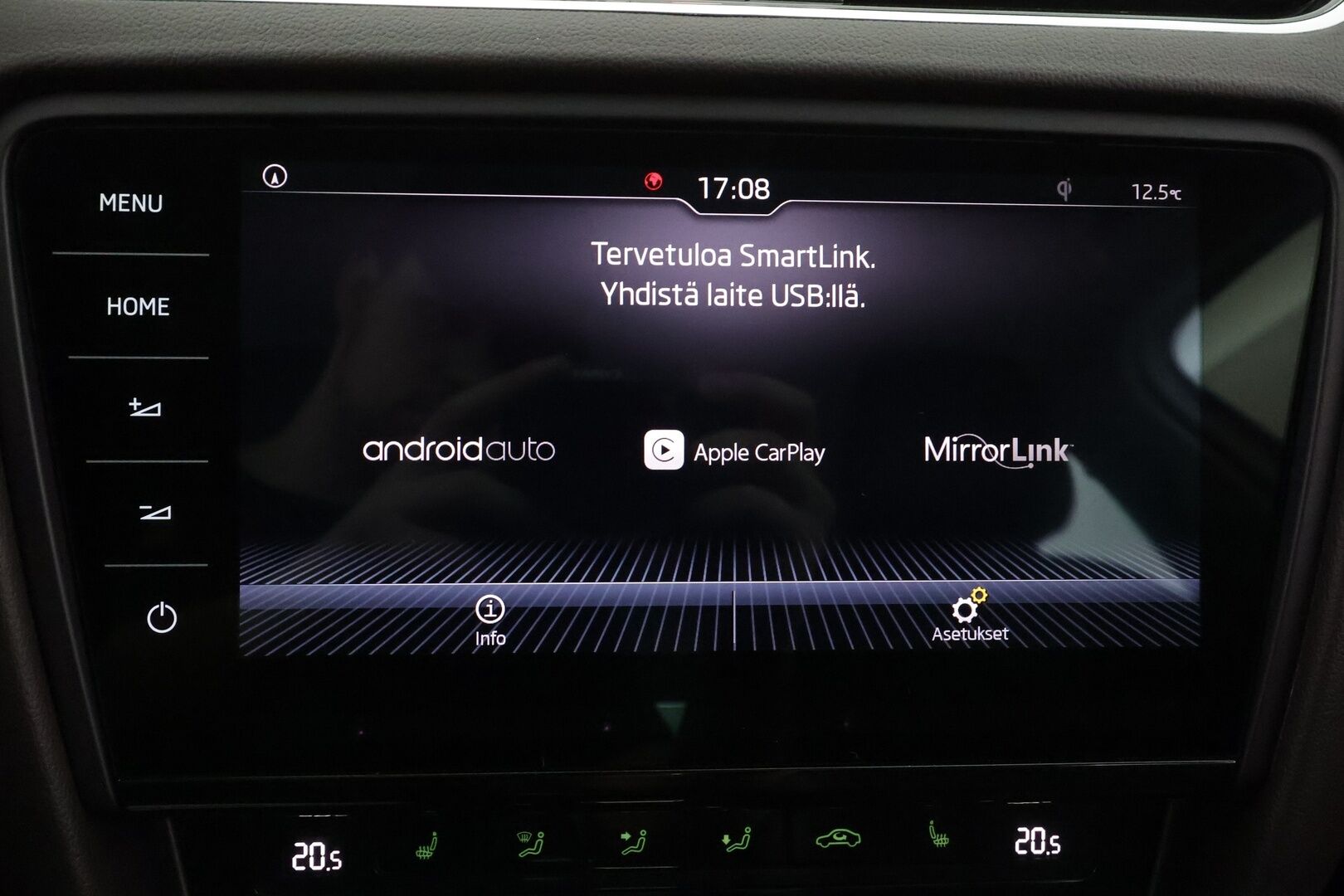 Skoda Octavia 2018 Combi 1,8TSI 4X4 Scout DSG - | ACC | Webasto | Koukku | LED | P.Kamera | Apple&Android |