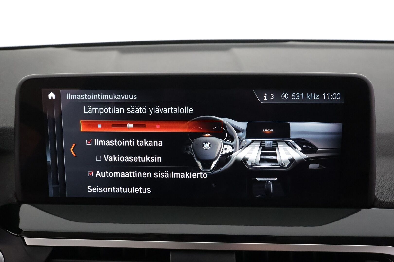 BMW X3 2018 G01 xDrive20d A Business Xline * Koukku / Vakkari / Lohko+SIsä / Sporttipenkit / Navi / Digimittaristo / LED *