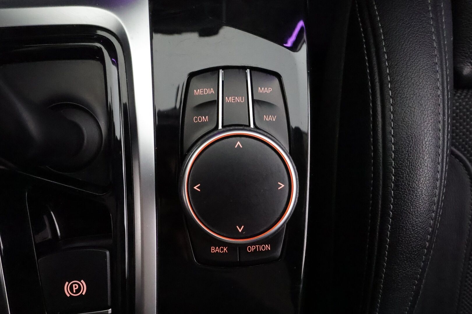 BMW X3 2018 G01 xDrive20d A Business Xline * Koukku / Vakkari / Lohko+SIsä / Sporttipenkit / Navi / Digimittaristo / LED * - HULLUT AVAJAISHULINAT KORKOTARJOUS 3,29 %