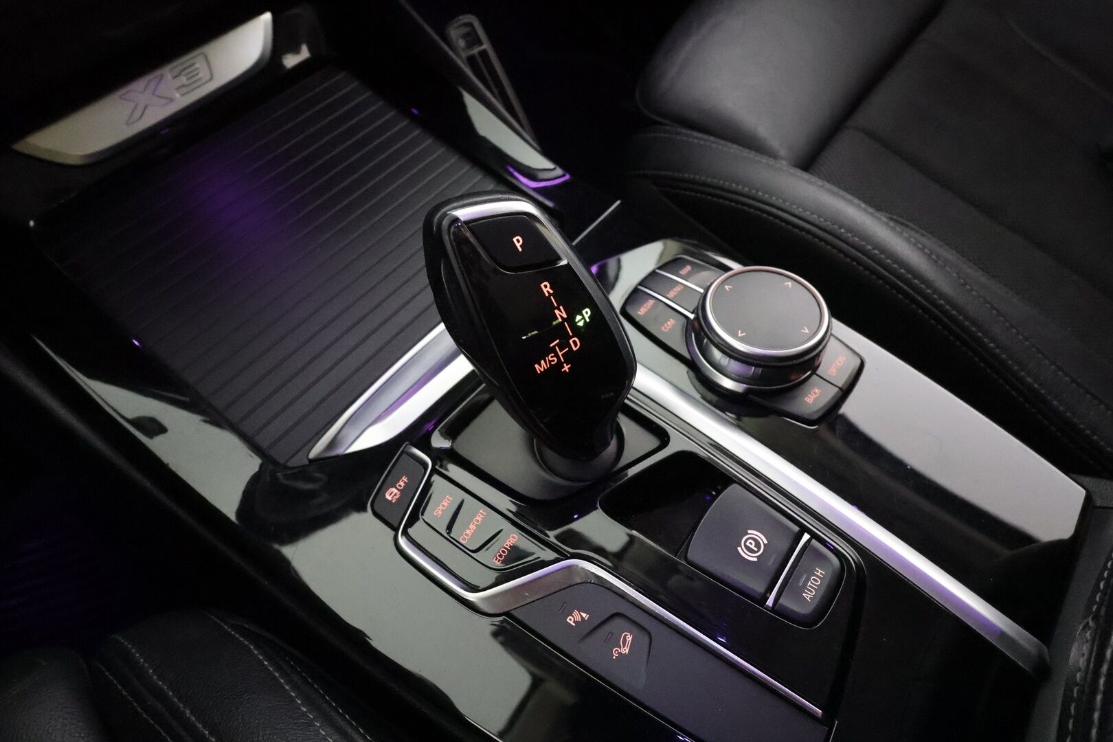 BMW X3 2018 G01 xDrive20d A Business Xline * Koukku / Vakkari / Lohko+SIsä / Sporttipenkit / Navi / Digimittaristo / LED * - HULLUT AVAJAISHULINAT KORKOTARJOUS 3,29 %