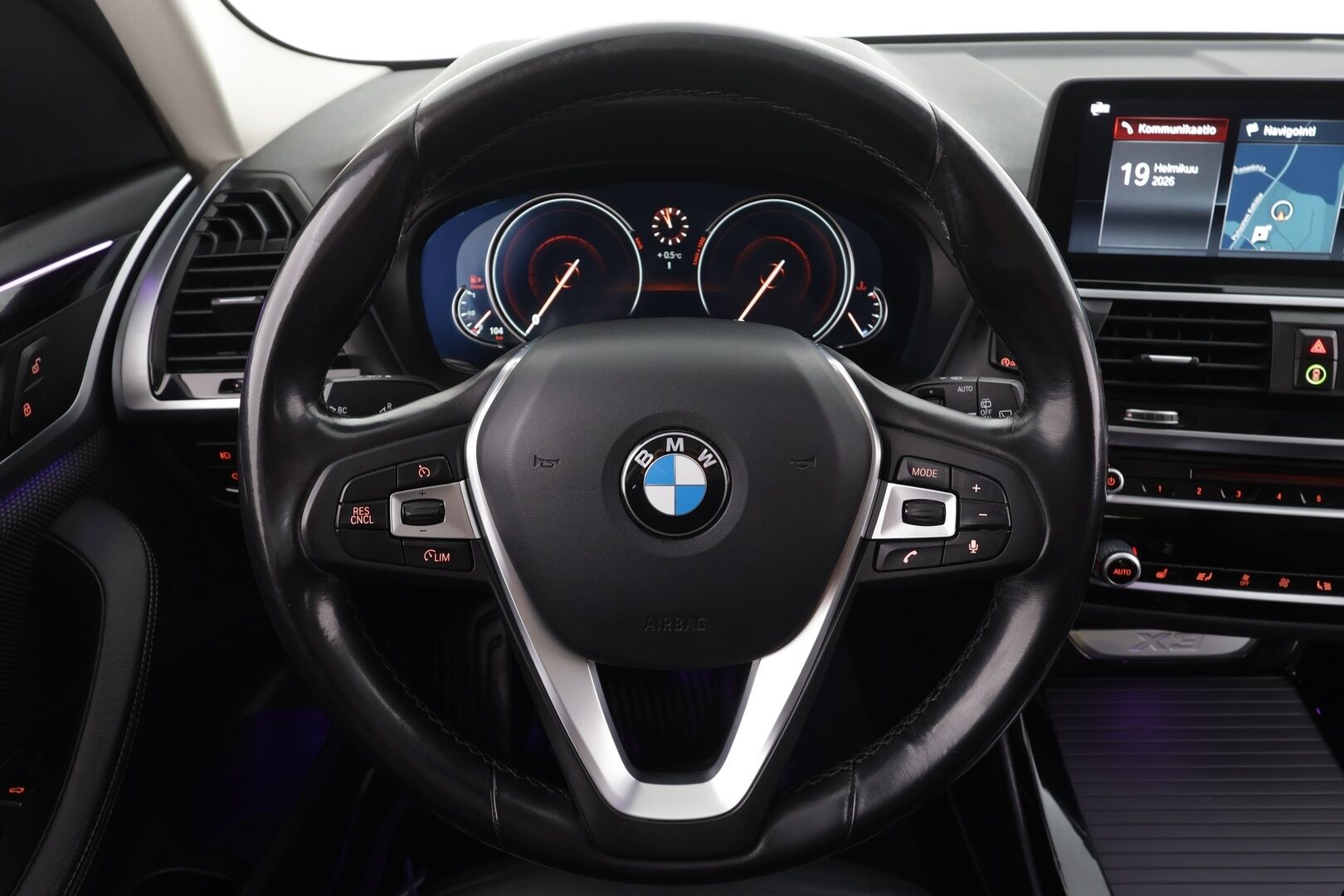 BMW X3 2018 G01 xDrive20d A Business Xline * Koukku / Vakkari / Lohko+SIsä / Sporttipenkit / Navi / Digimittaristo / LED * - HULLUT AVAJAISHULINAT KORKOTARJOUS 3,29 %