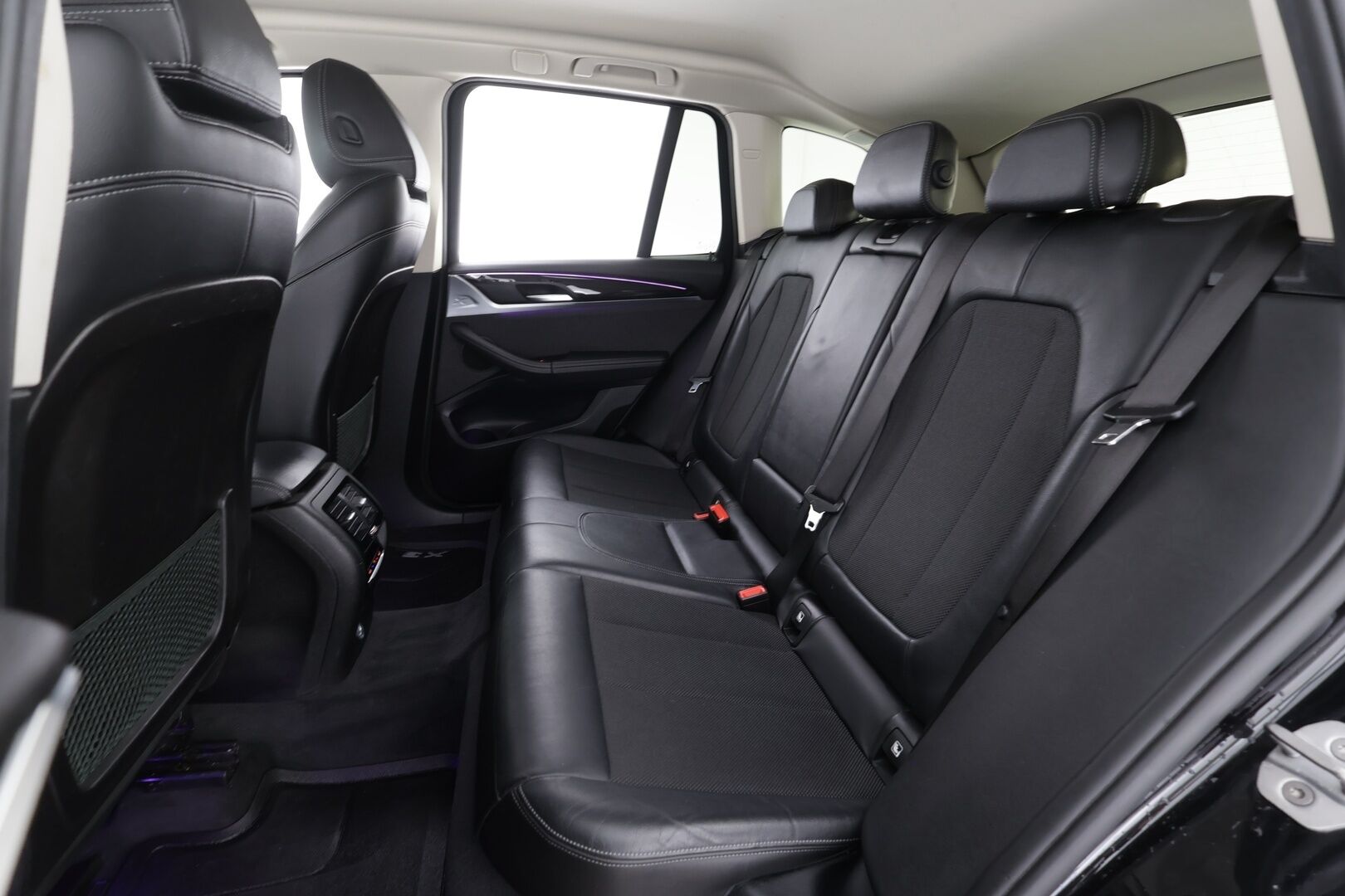 BMW X3 2018 G01 xDrive20d A Business Xline * Koukku / Vakkari / Lohko+SIsä / Sporttipenkit / Navi / Digimittaristo / LED * - HULLUT AVAJAISHULINAT KORKOTARJOUS 3,29 %