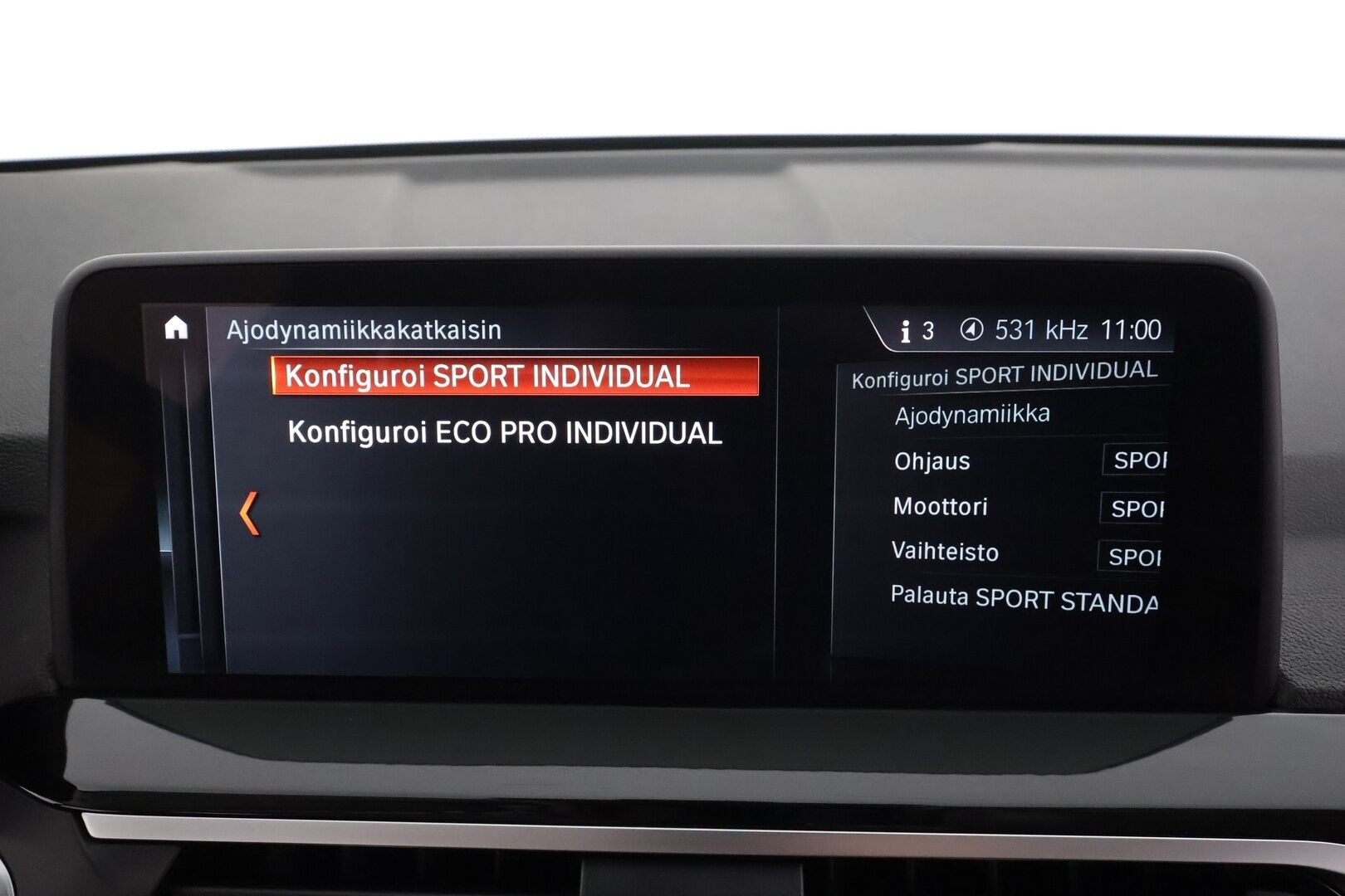 BMW X3 2018 G01 xDrive20d A Business Xline * Koukku / Vakkari / Lohko+SIsä / Sporttipenkit / Navi / Digimittaristo / LED * - HULLUT AVAJAISHULINAT KORKOTARJOUS 3,29 %