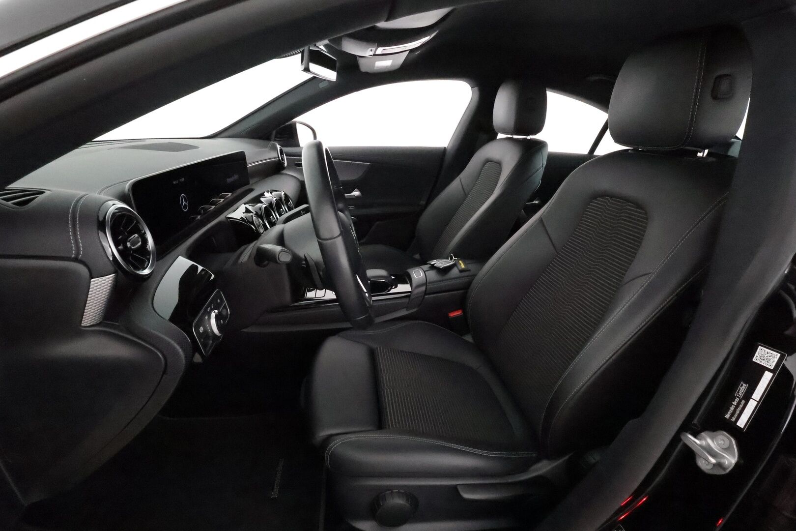 Mercedes-Benz CLA 2020 180 A Business Progressive **Vakkari / Kaistavahti / P.kamera / Sporttipenkit / Apple&Android / LED**