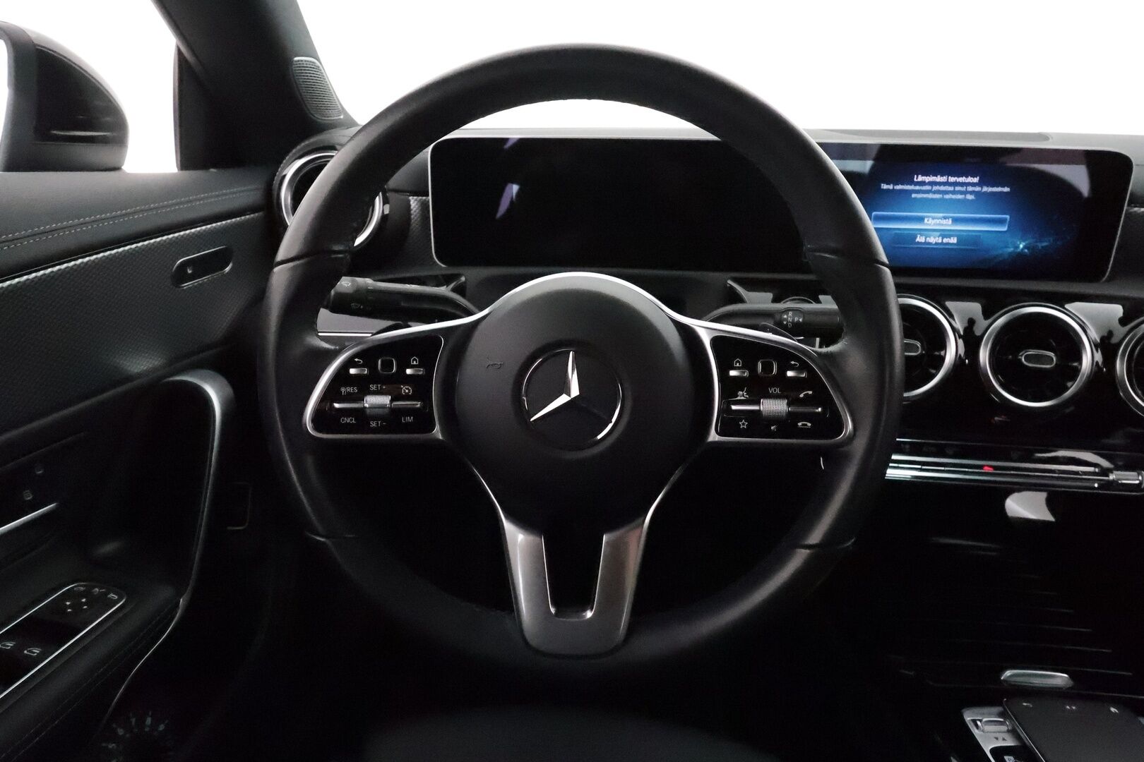 Mercedes-Benz CLA 2020 180 A Business Progressive **Vakkari / Kaistavahti / P.kamera / Sporttipenkit / Apple&Android / LED**