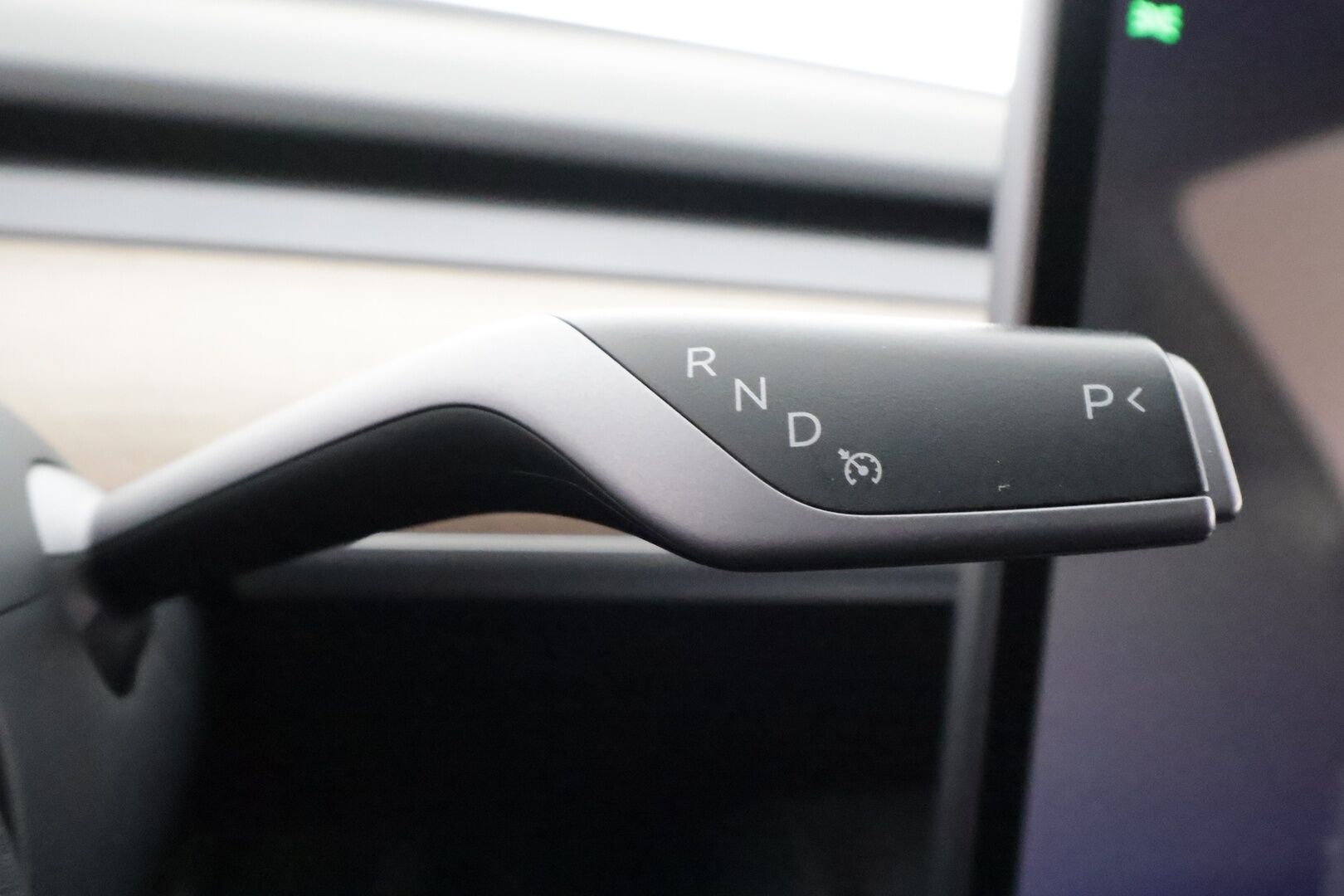 Tesla Model Y 2022 Long Range - | Koukku | ILP | Lasikatto | ACC | Matrix-LED | P.Kamera | Muistipenkki | Premium Audio | Navi | Kaistavahti | Keyless | 2x Latauskaapelit | Suomi-auto |