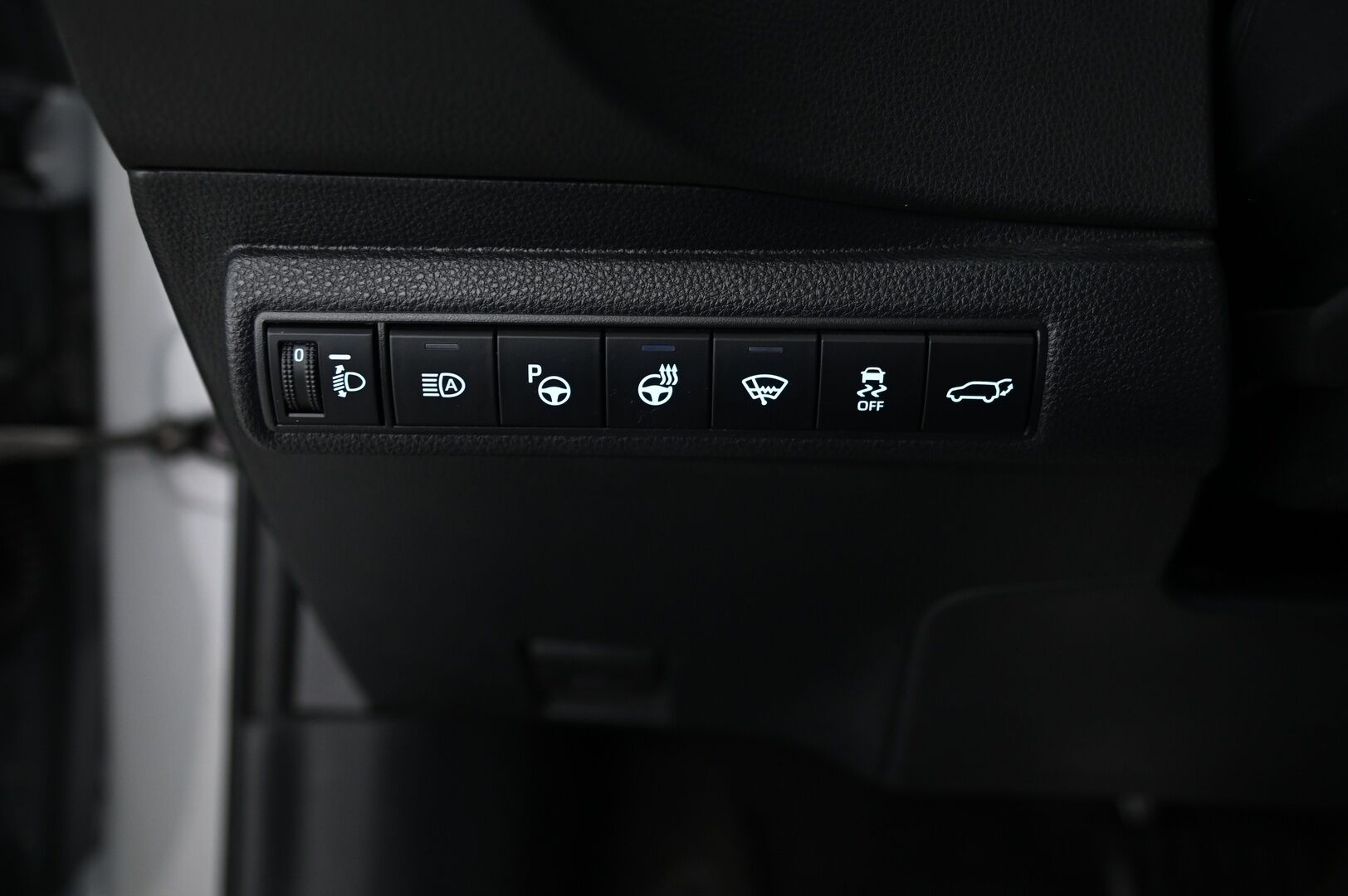 Toyota Corolla 2022 Touring Sports 1,8 Hybrid Style* ACC / P-kamera / Ratinlämmitys* - * Juuri tullut / 2x renkaat*