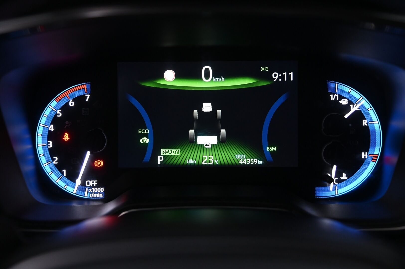 Toyota Corolla 2022 Touring Sports 1,8 Hybrid Style* ACC / P-kamera / Ratinlämmitys* - * Juuri tullut / 2x renkaat*
