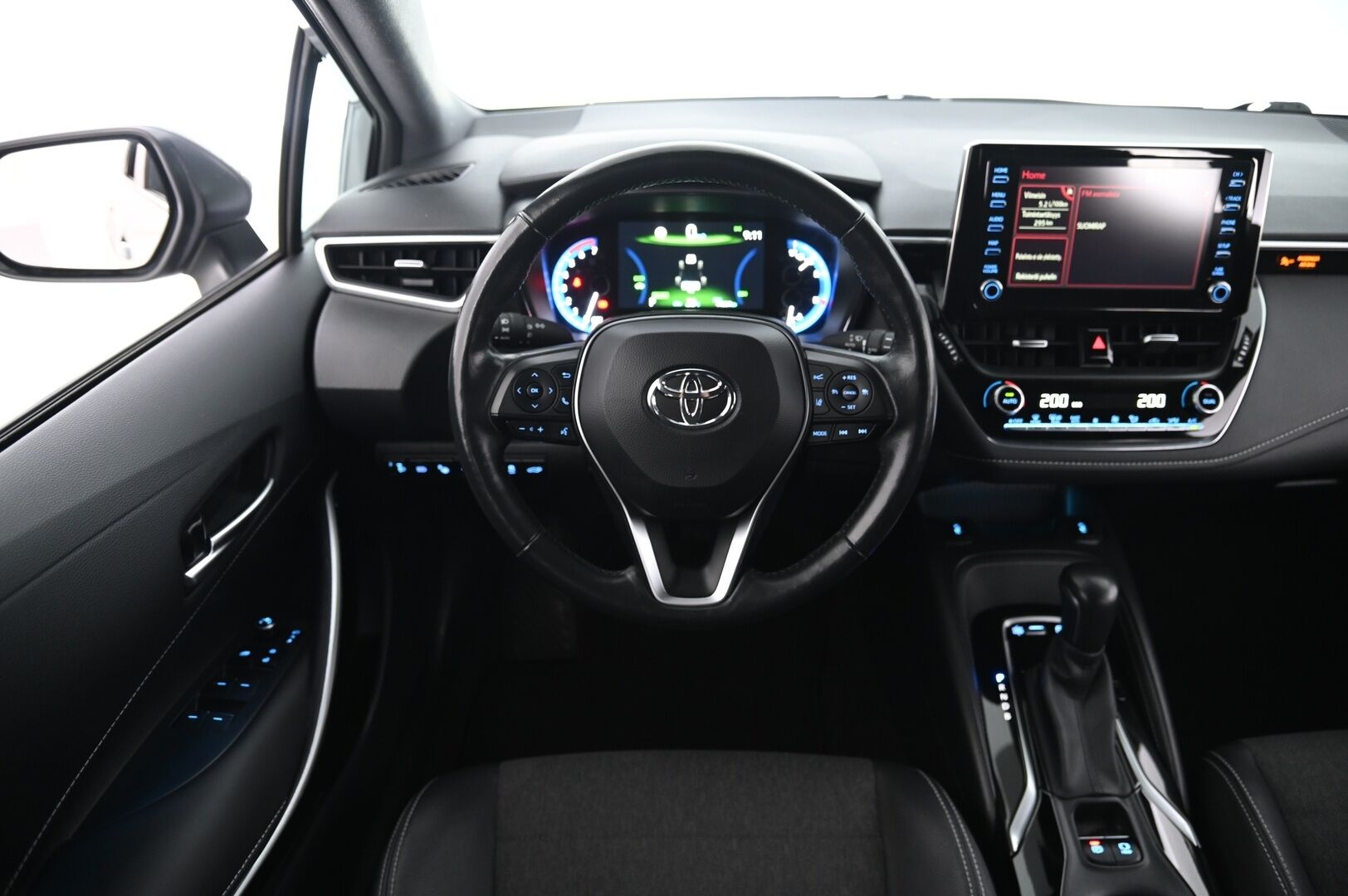 Toyota Corolla 2022 Touring Sports 1,8 Hybrid Style* ACC / P-kamera / Ratinlämmitys* - * Juuri tullut / 2x renkaat*