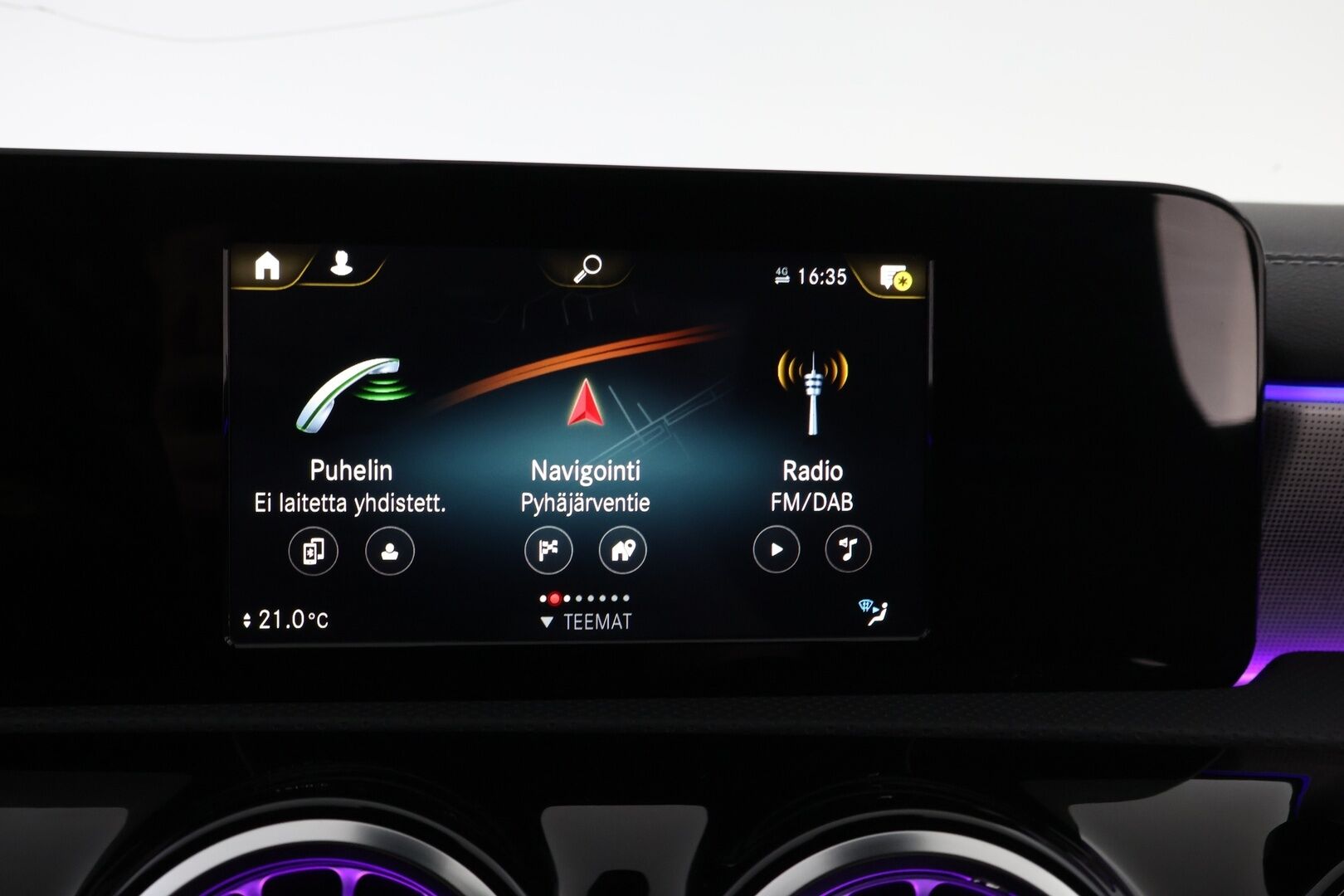 Mercedes-Benz A 2021 250 e A Business AMG Edition EQ Power * Peruutuskamera / Nahka-Alcantara / LED High Performance / Night / Näyttävä! - Lisälämmitin / 2x Renkaat / Juuri tullut Tampereelle!