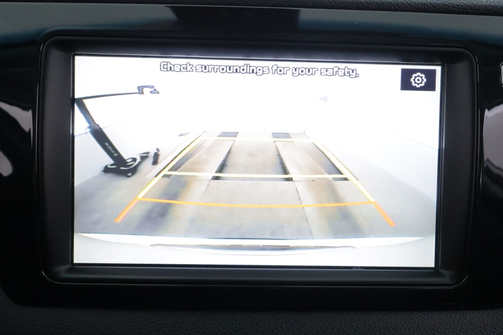 Kia Niro Electric 2019 Business Luxury 64 kWh 204 hv * ACC / P.kamera / ILP / Lasikattoluukku / JBL / Muistipenkki / Navi / Ilmastoidut nahat * - Akku kuntotarkastettu / Kahdet renkaat aluvanteilla / Merkkihuollettu