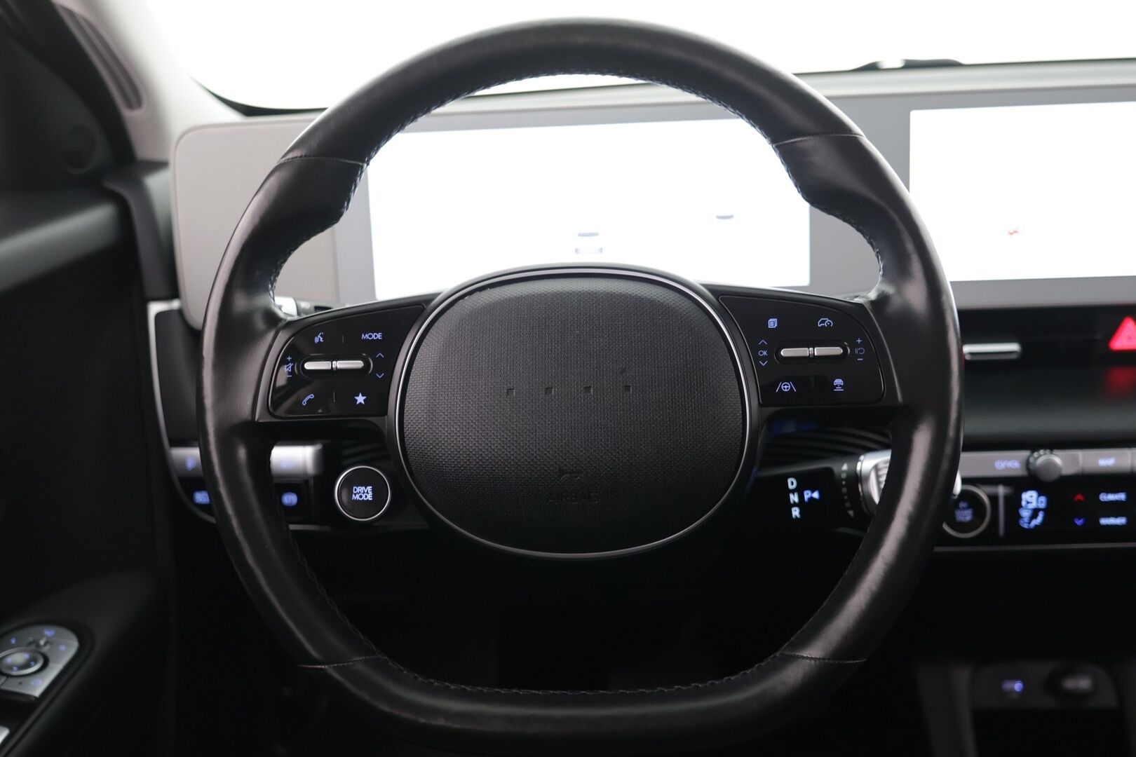 Hyundai IONIQ 5 2022 73 kWh 217 hv Style 5d - Adaptiivinen vakionopeudensäädin | P-Kamera | LED | Digimittaristo | Carplay | Bluelink | 