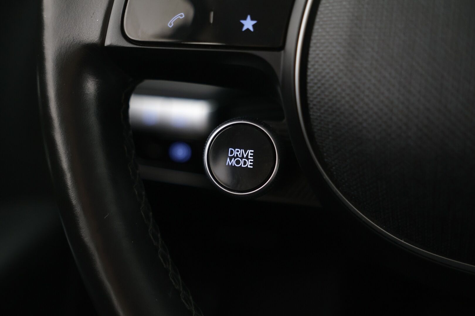 Hyundai IONIQ 5 2022 73 kWh 217 hv Style 5d - Adaptiivinen vakionopeudensäädin | P-Kamera | LED | Digimittaristo | Carplay | Bluelink | 