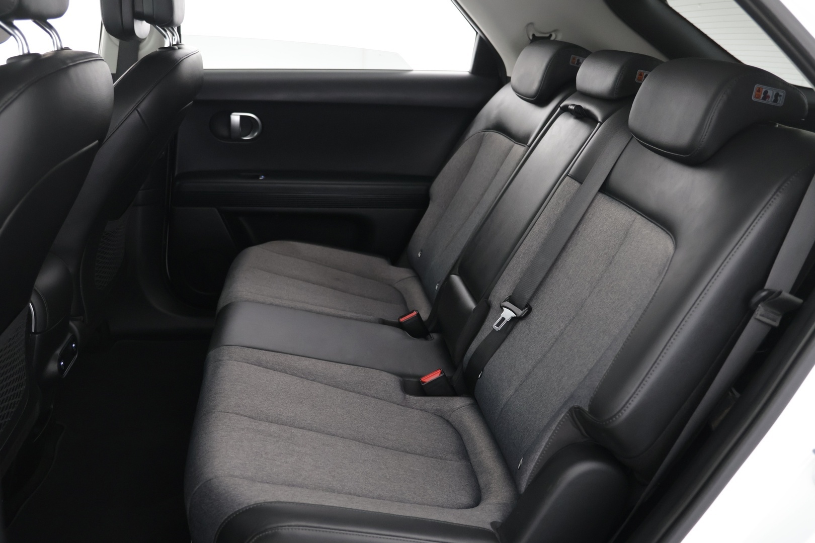 Hyundai IONIQ 5 2022 73 kWh 217 hv Style 5d - Adaptiivinen vakionopeudensäädin | P-Kamera | LED | Digimittaristo | Carplay | Bluelink | 