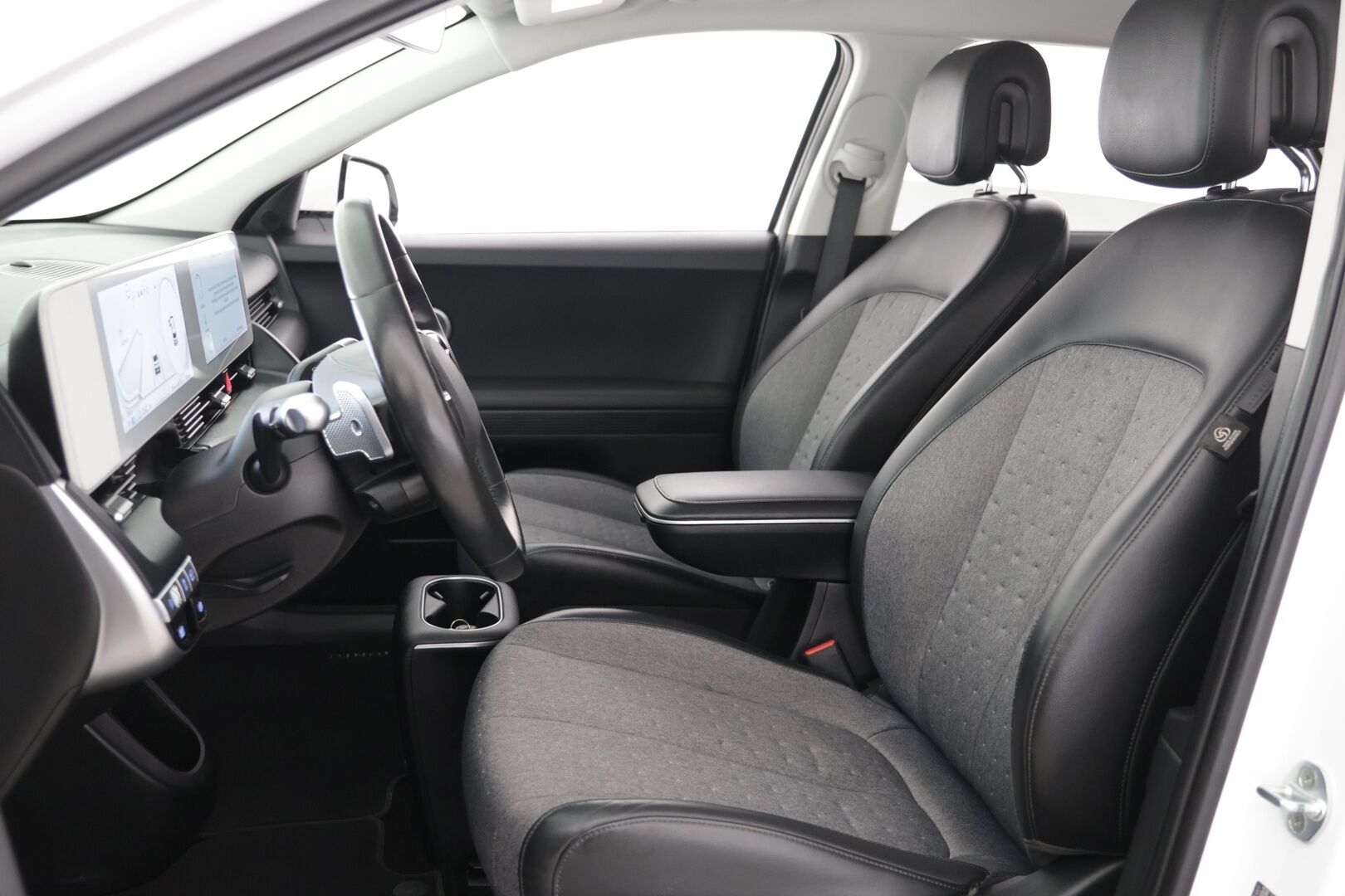 Hyundai IONIQ 5 2022 73 kWh 217 hv Style 5d - Adaptiivinen vakionopeudensäädin | P-Kamera | LED | Digimittaristo | Carplay | Bluelink | 