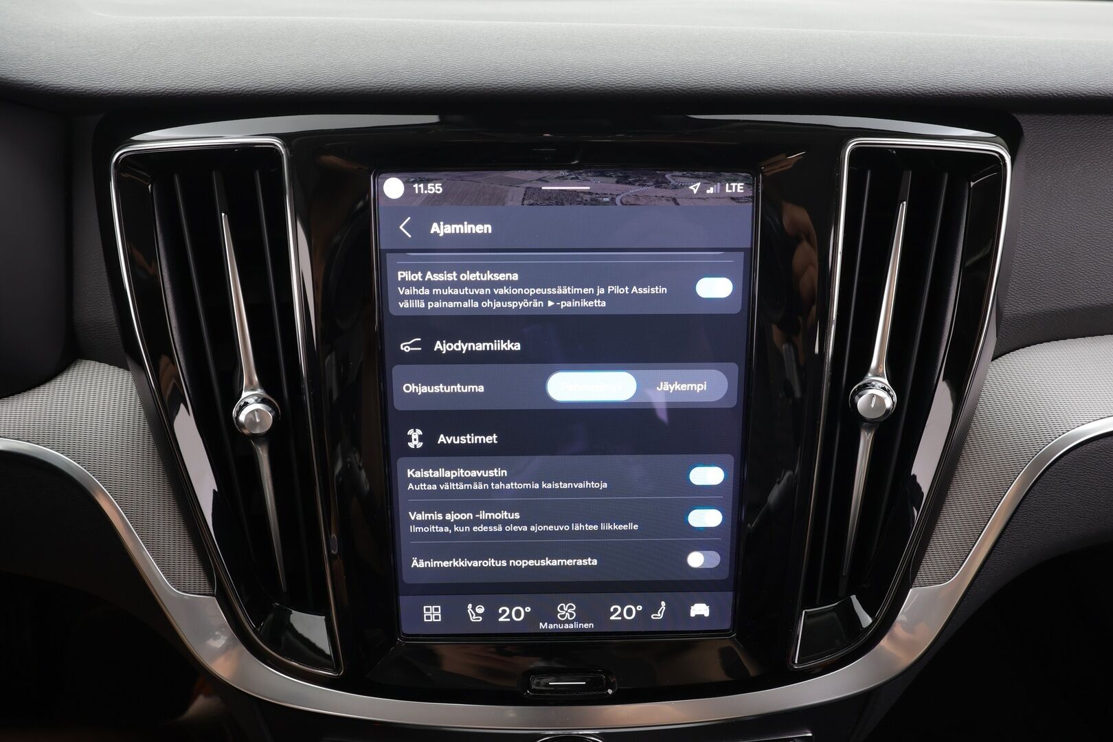 Volvo V60 2023 B4 MHEV Business Plus Dark DCT aut - | Pilot assist | Webasto | Koukku | Full-LED | High Performance Audio | Muistinahat | P.kamera | Ratinlämmitys | keyless | Apple&Android | 1.Om Suomi-auto | Kahdet Renkaat |