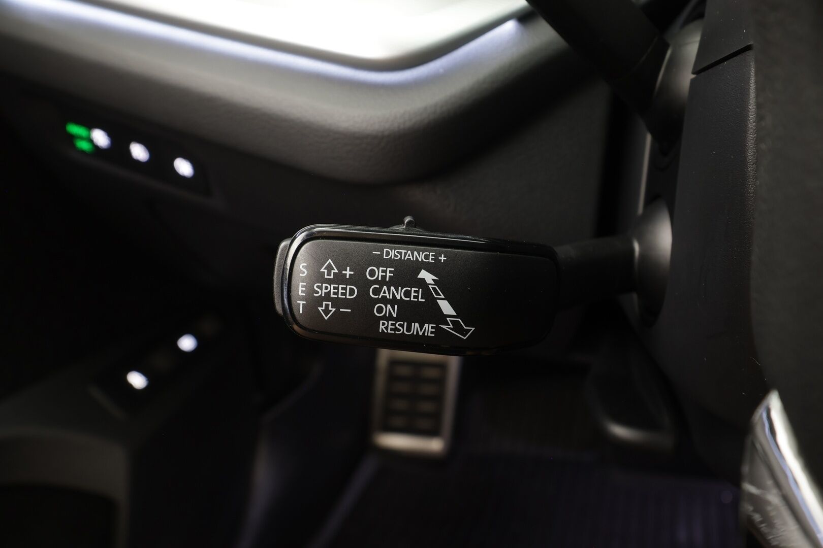 Skoda Octavia 2022 Combi 1.4 TSI PHEV Style iV DSG Autom. - 1Om Suomiauto | Webasto | ACC | Crystal Matrix LED | HUD | Peruutuskamera | Muistipenkit | Merkkihuollot | Supervarusteet!