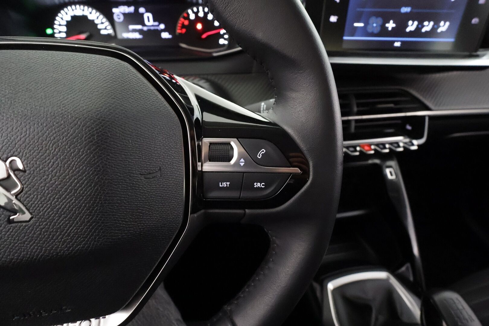 Peugeot 208 2023 Active PureTech 75 * 1-om Suomi-auto / Vakkari / Bluetooth / AC / Kaistavahti / Kahdet renkaat *