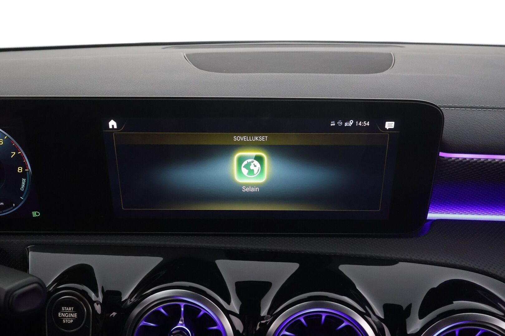 Mercedes-Benz CLA 2023 250 e A Shooting Brake Business Edition * Wide / Vakkari / P.Kamera / Koukku / High performance LED / Navi  * - Suomi-auto / Kahdet renkaat