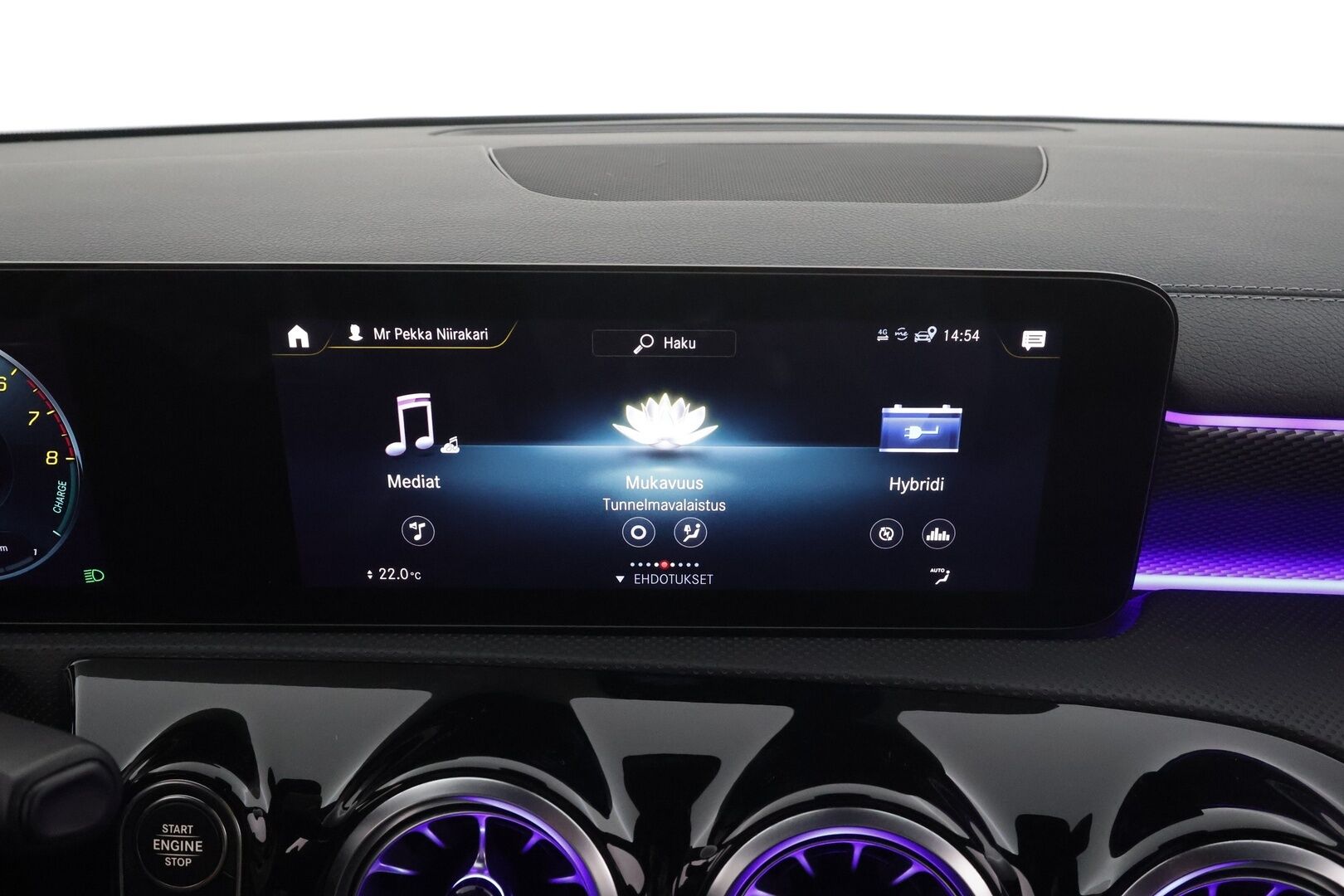 Mercedes-Benz CLA 2023 250 e A Shooting Brake Business Edition * Wide / Vakkari / P.Kamera / Koukku / High performance LED / Navi  * - Suomi-auto / Kahdet renkaat