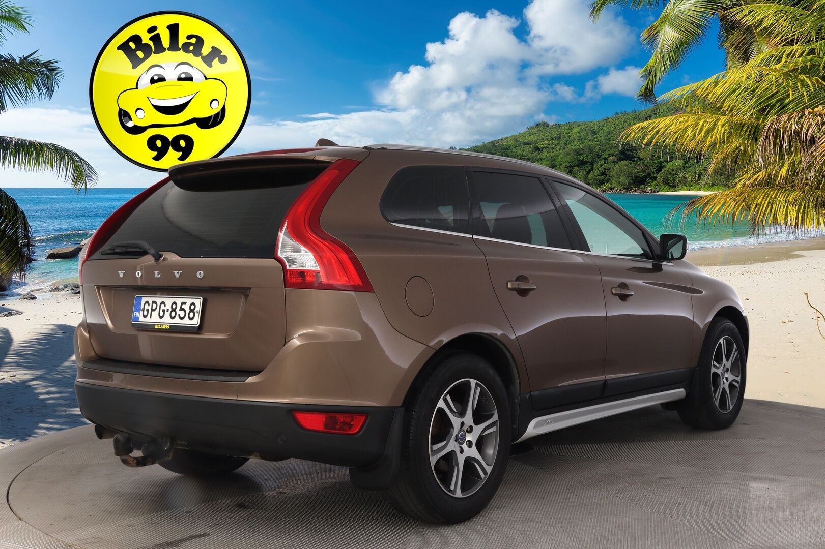 Volvo XC60 2011 D3 Summum aut *Webasto / Nahat / Koukku / BT* - *Kuskin penkki muistilla / Kahdet renkaat ja vanteet / Juuri huollettu!*