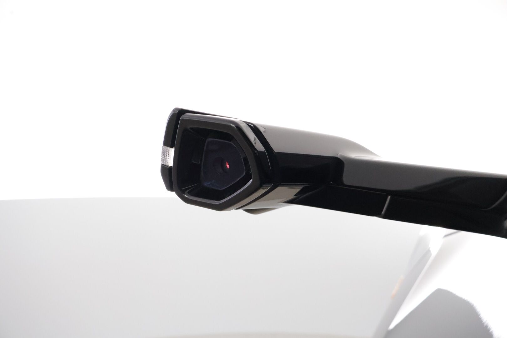 Audi e-tron 2019 55 Quattro* Adapt. Vak. / Sporttipenkit / HUD / Koukku / Muistipenkki / 360° Kamera / Navi / KESSY / Sähkökontti / Koukku* - *2x latauskaapelit / 2x Renkaat & Vanteet / Kattava huoltohistoria!*